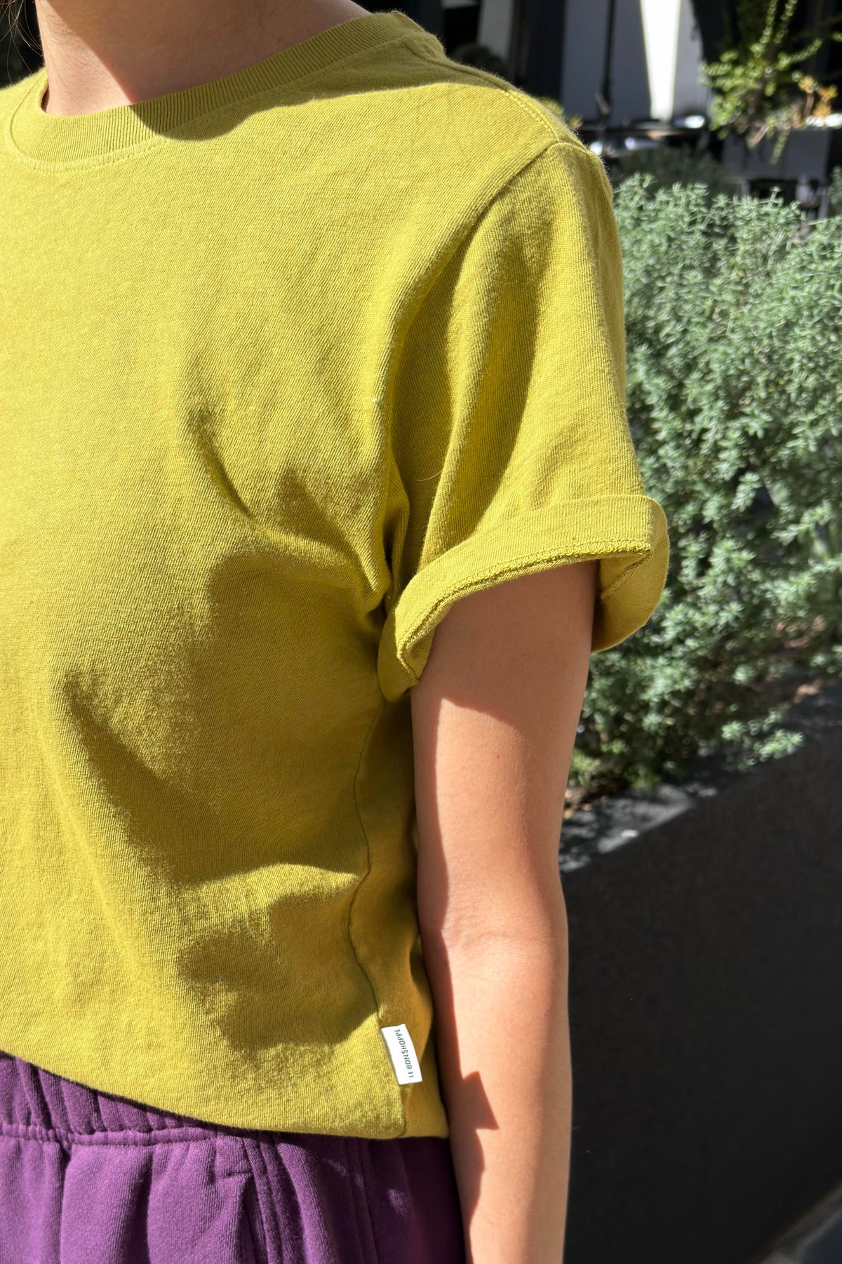 Airy Darling Tee - Golden Olive