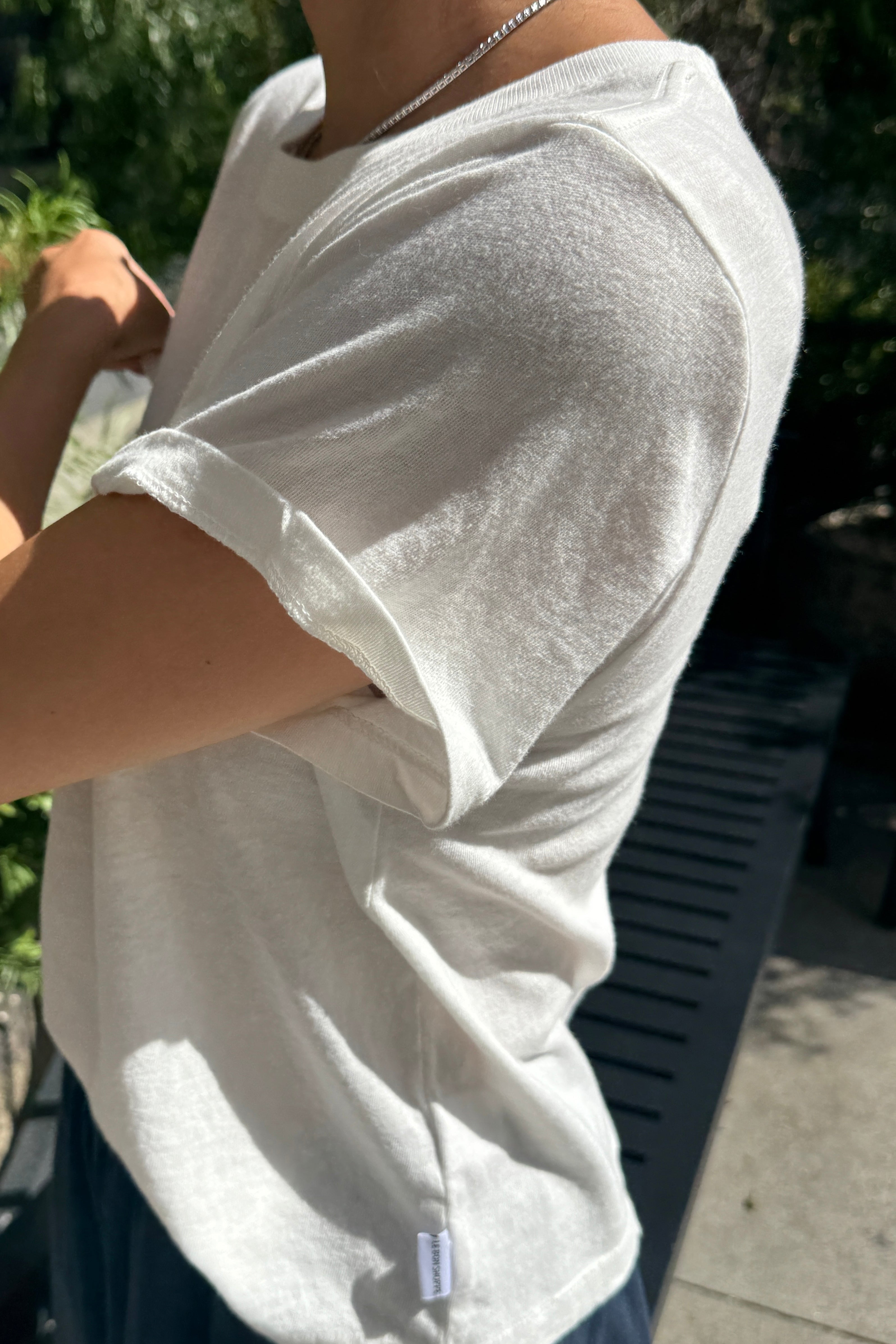 Airy Darling Tee - Vintage White