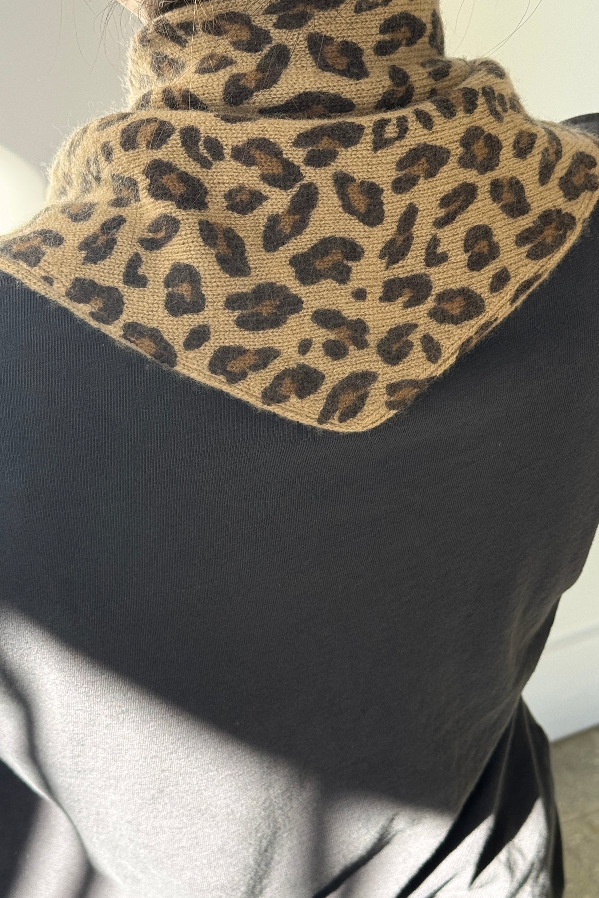 Cashmere Blend Bandana - Leopard