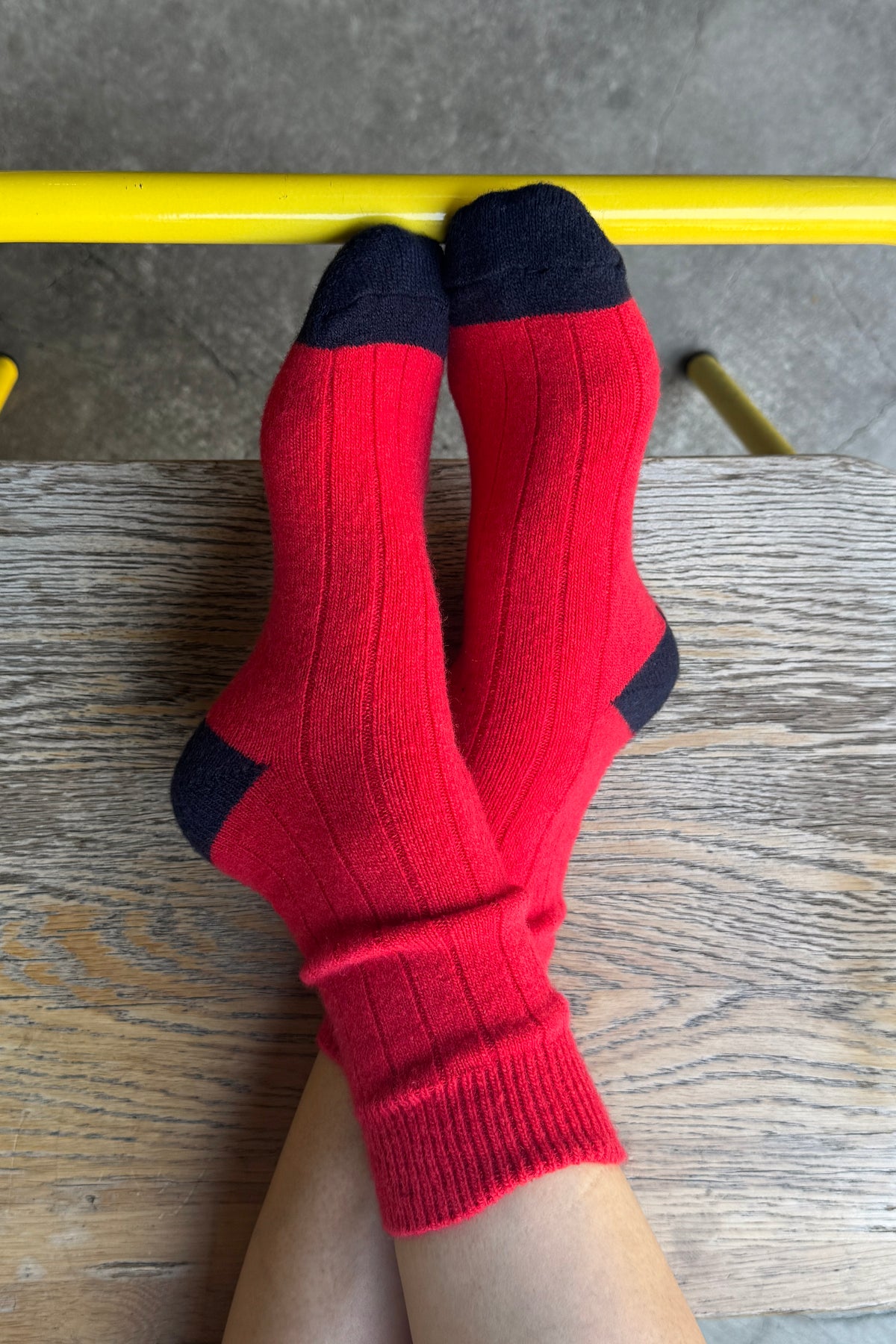 Classic Cashmere Socks - Poppy Red