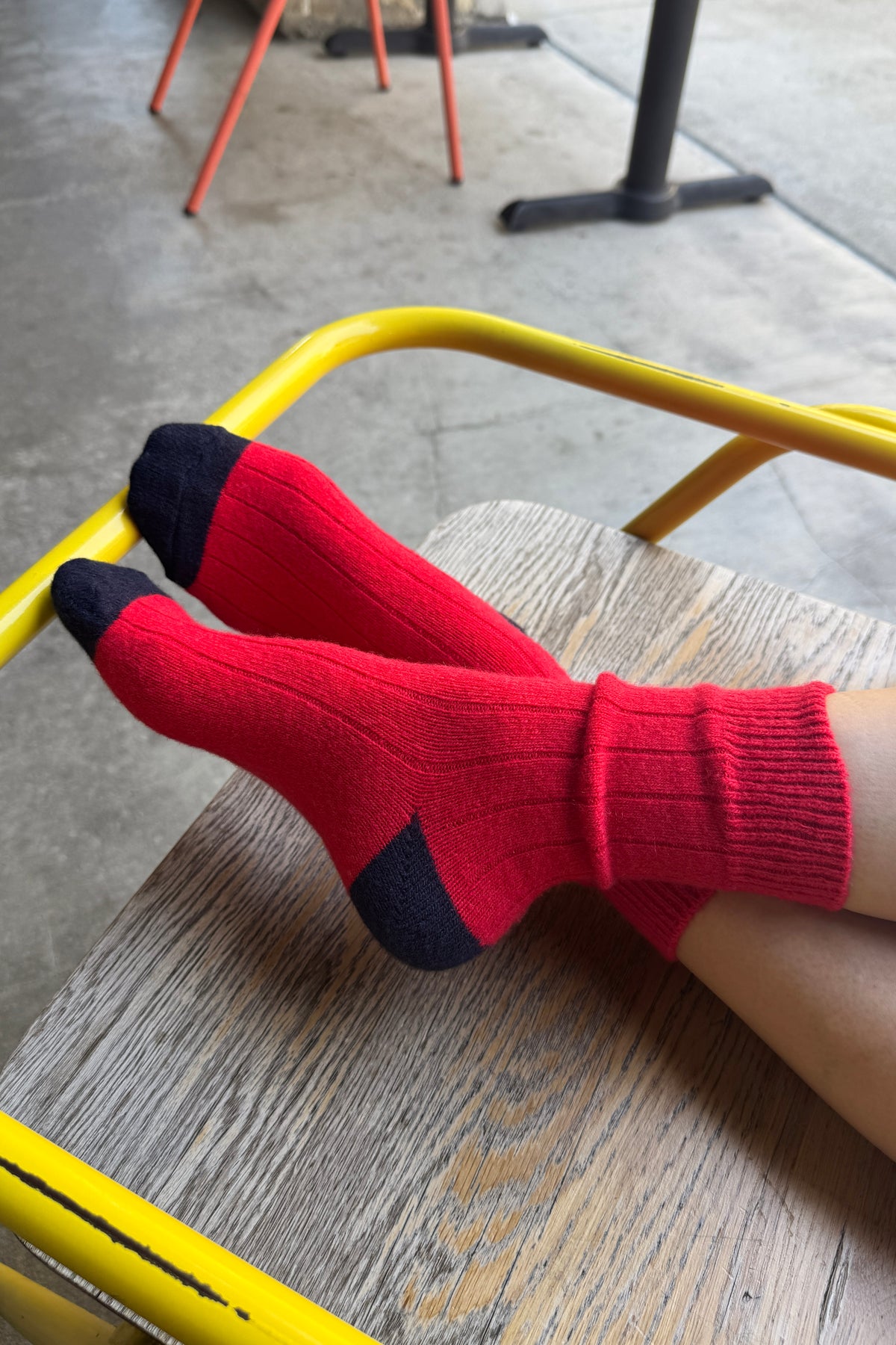 Classic Cashmere Socks - Poppy Red