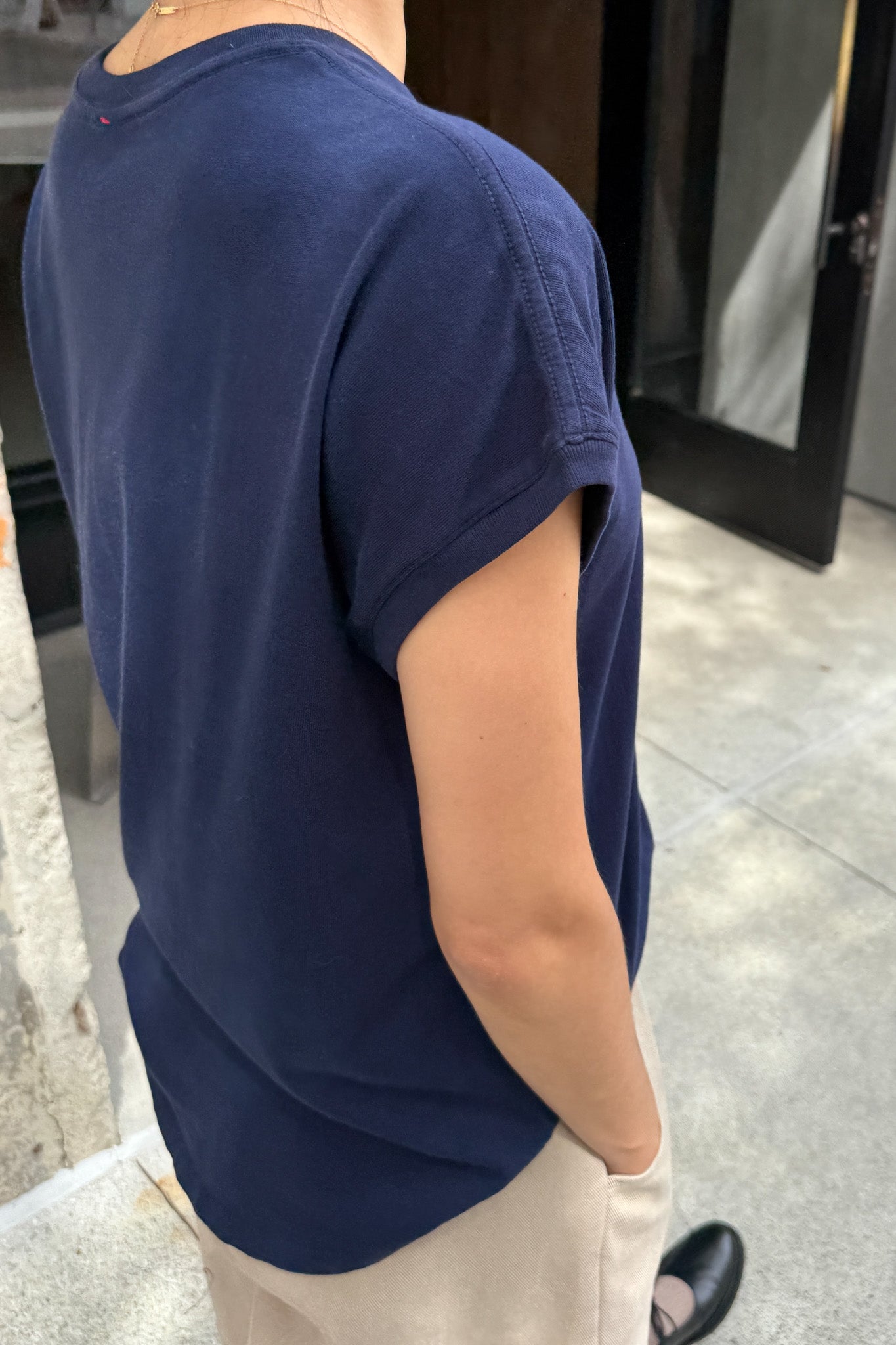Ease Tee - Navy