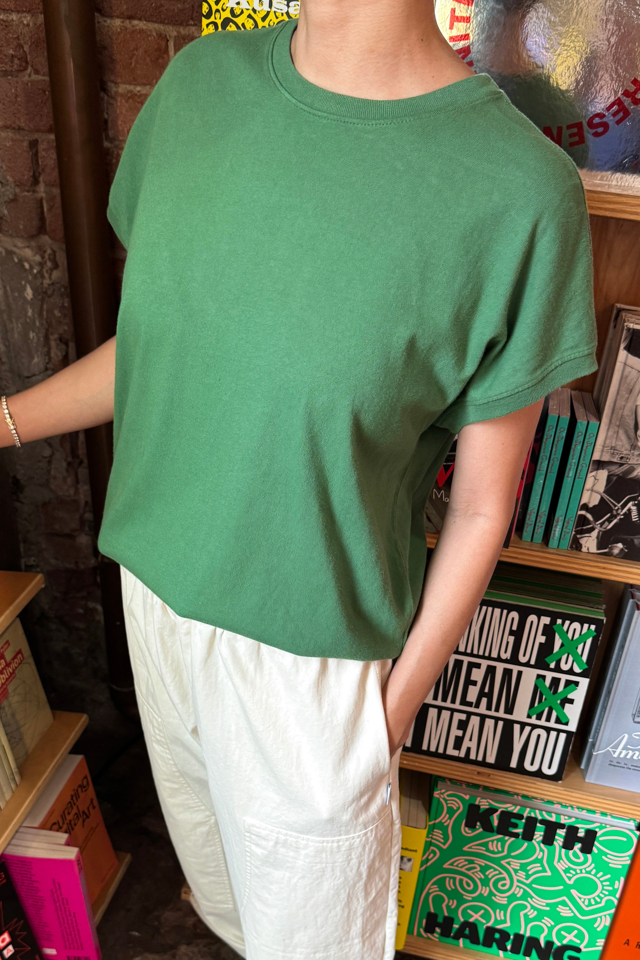 Ease Tee - Avocado