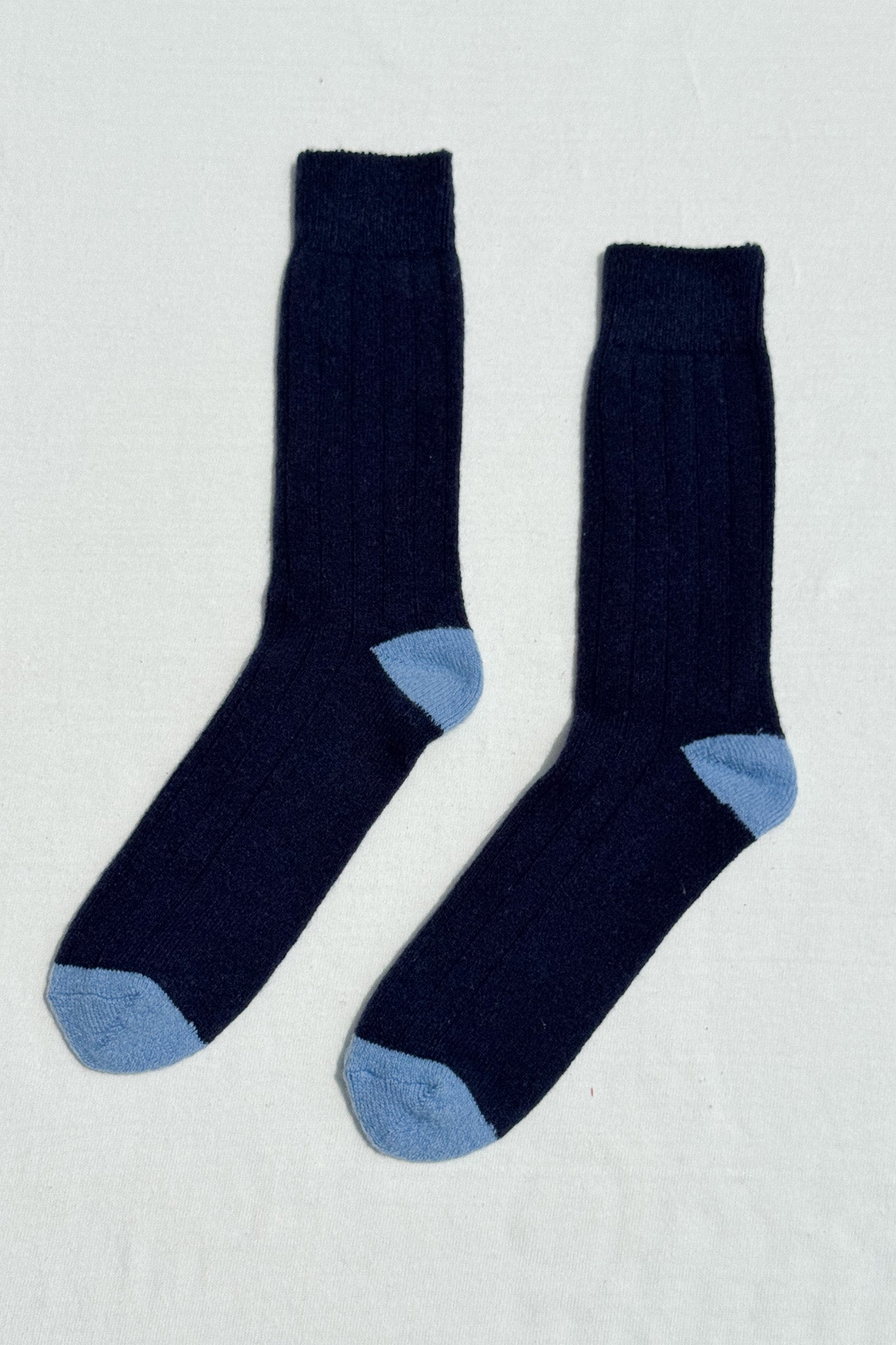 EXTENDED Cashmere Classic Socks - Navy