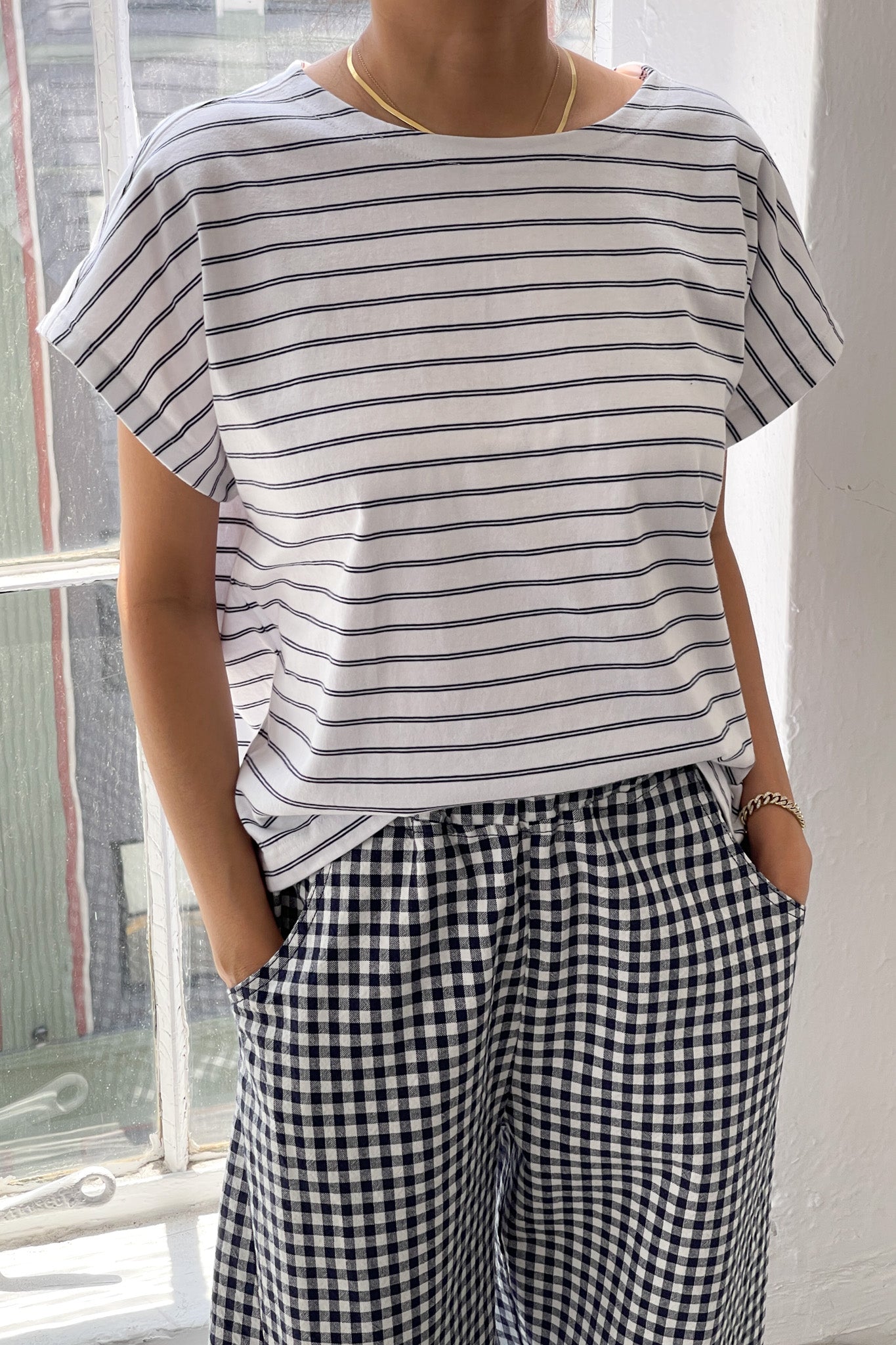 Chérie Tee - White/Navy