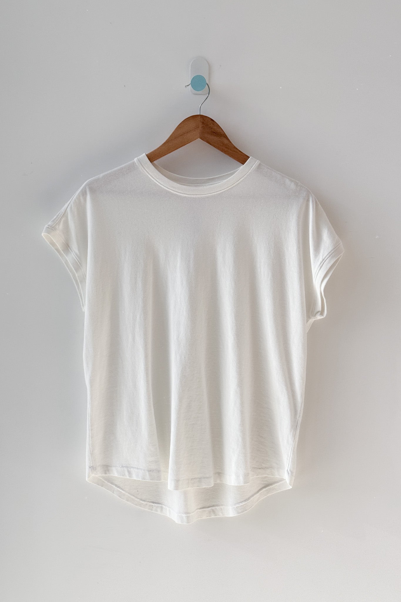 Ease Tee - Vintage White