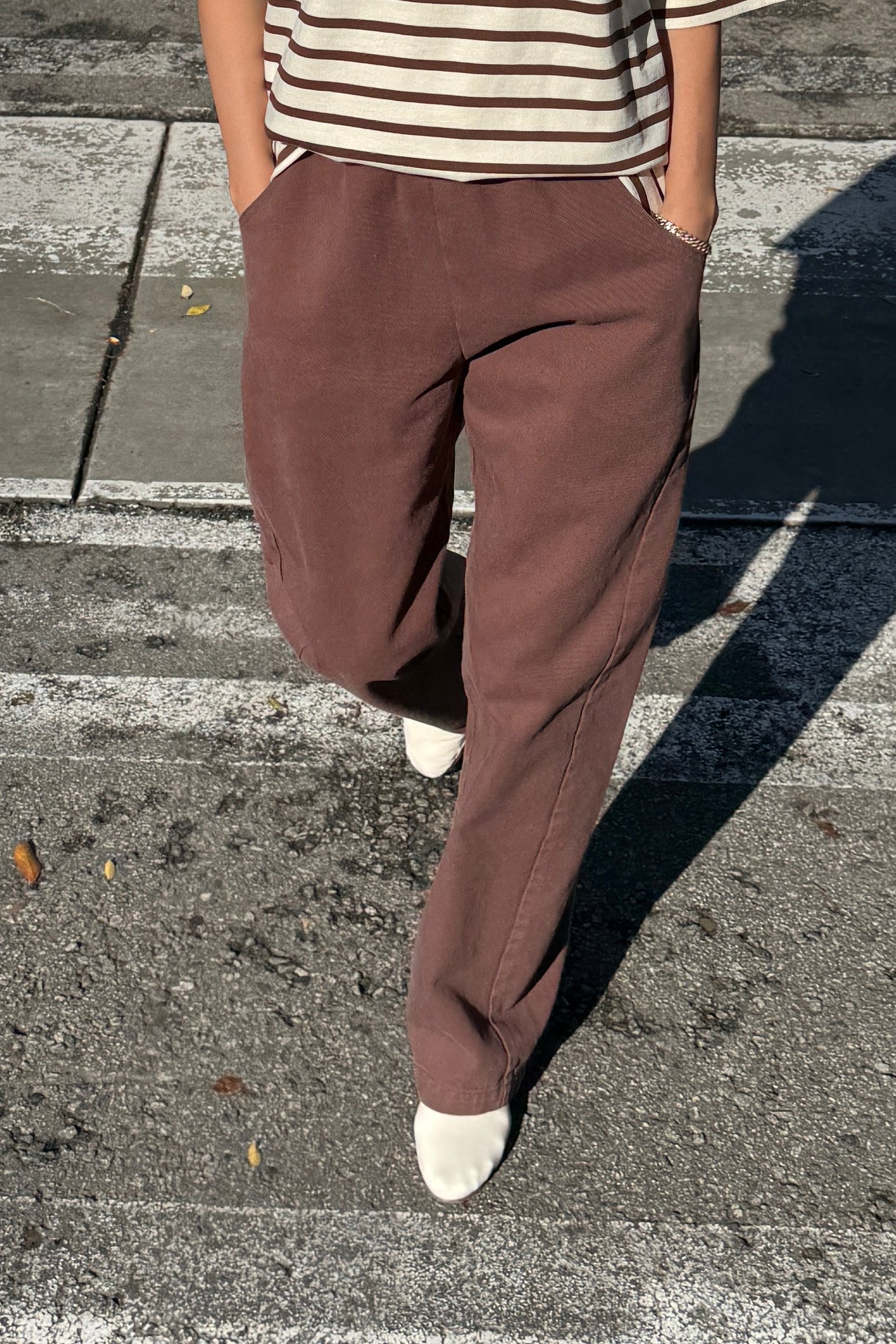 Long Arc Pants - Chocolate