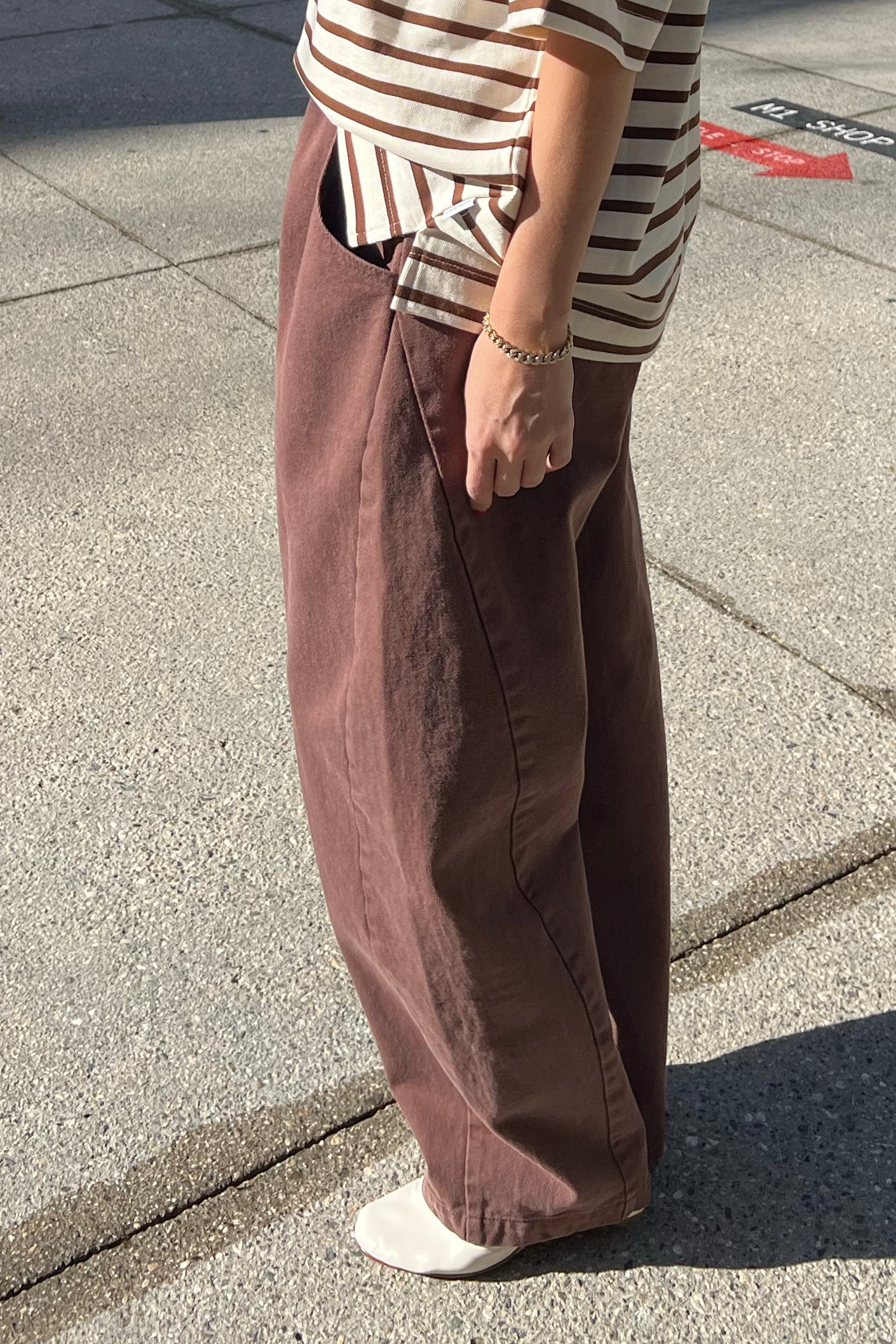 Long Arc Pants - Chocolate