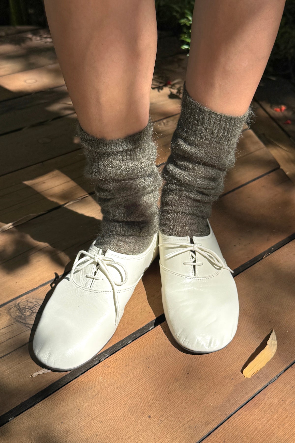 Mohair Veil Socks - Mountain Olive