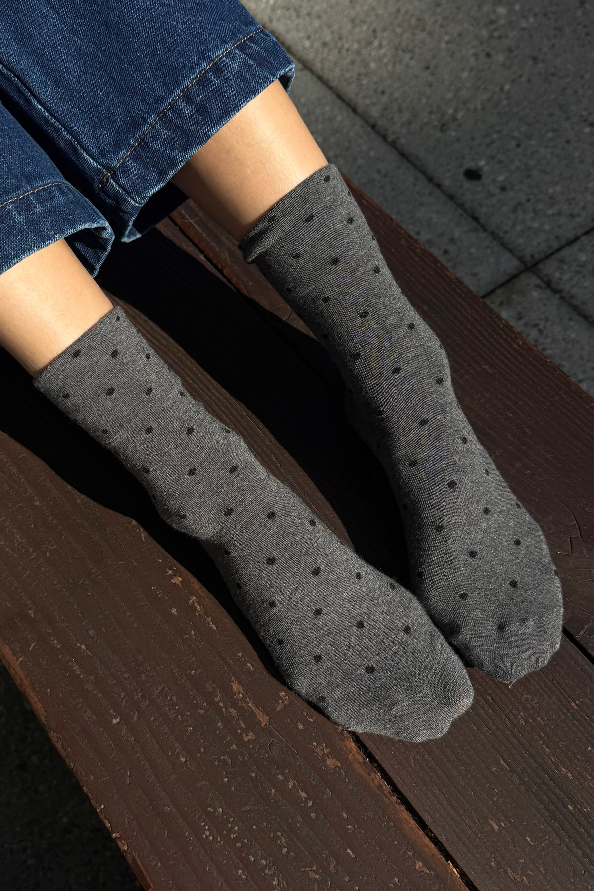 Polka Dot Sneaker Socks - Charcoal / Black