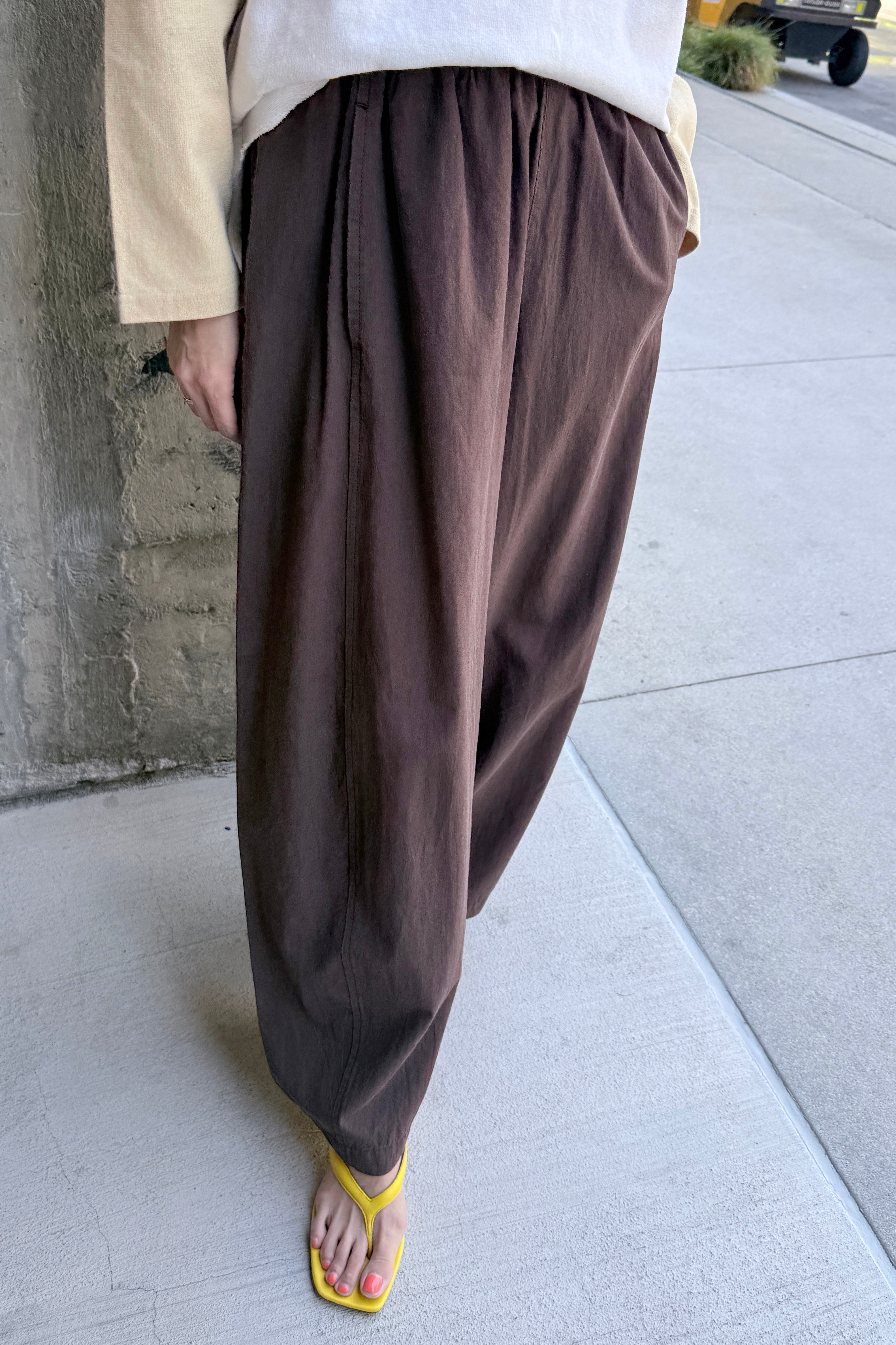 Parachute Pants - Dark Brown