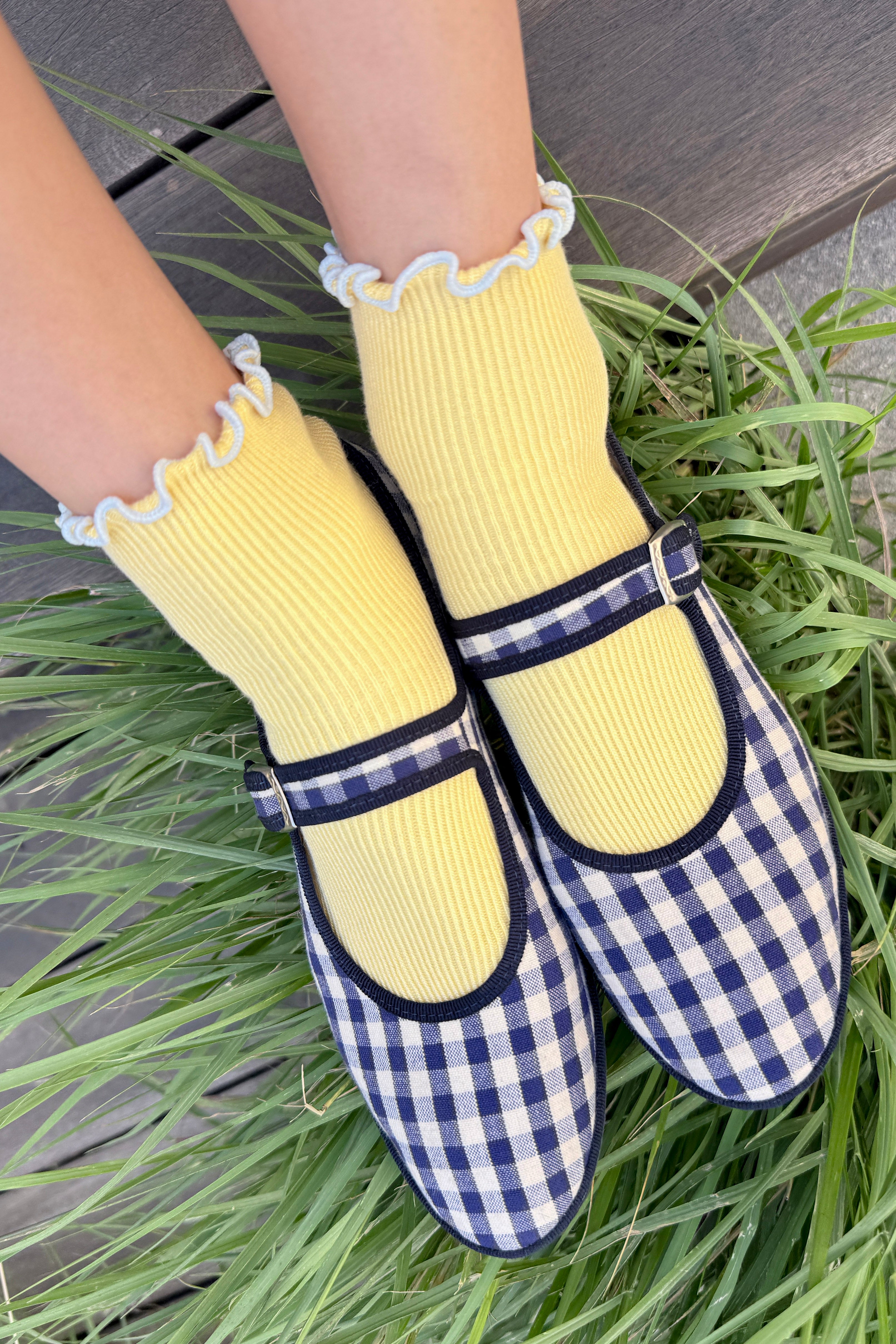 The Petite Ruffled Modal Socks - Butter / Baby Blue