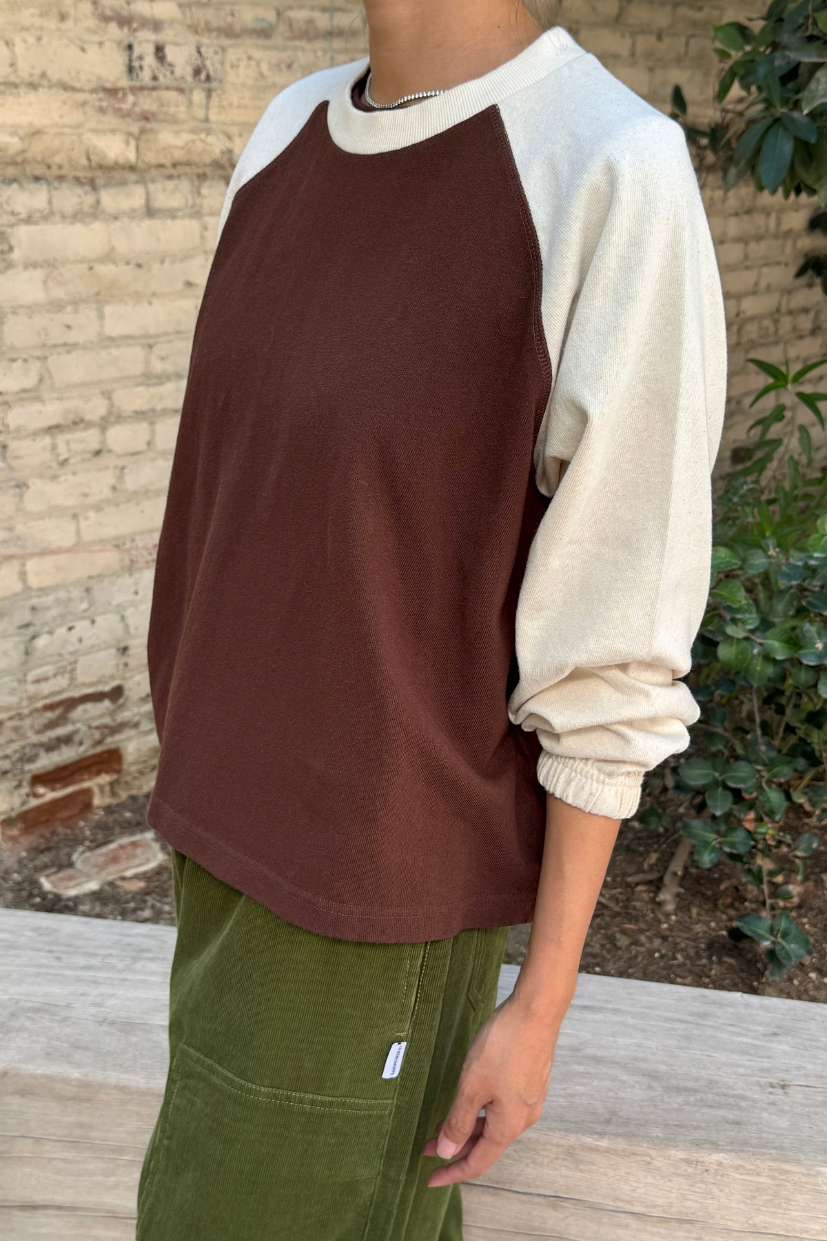 Raglan Naturelle Tee - Chestnut/Naturel