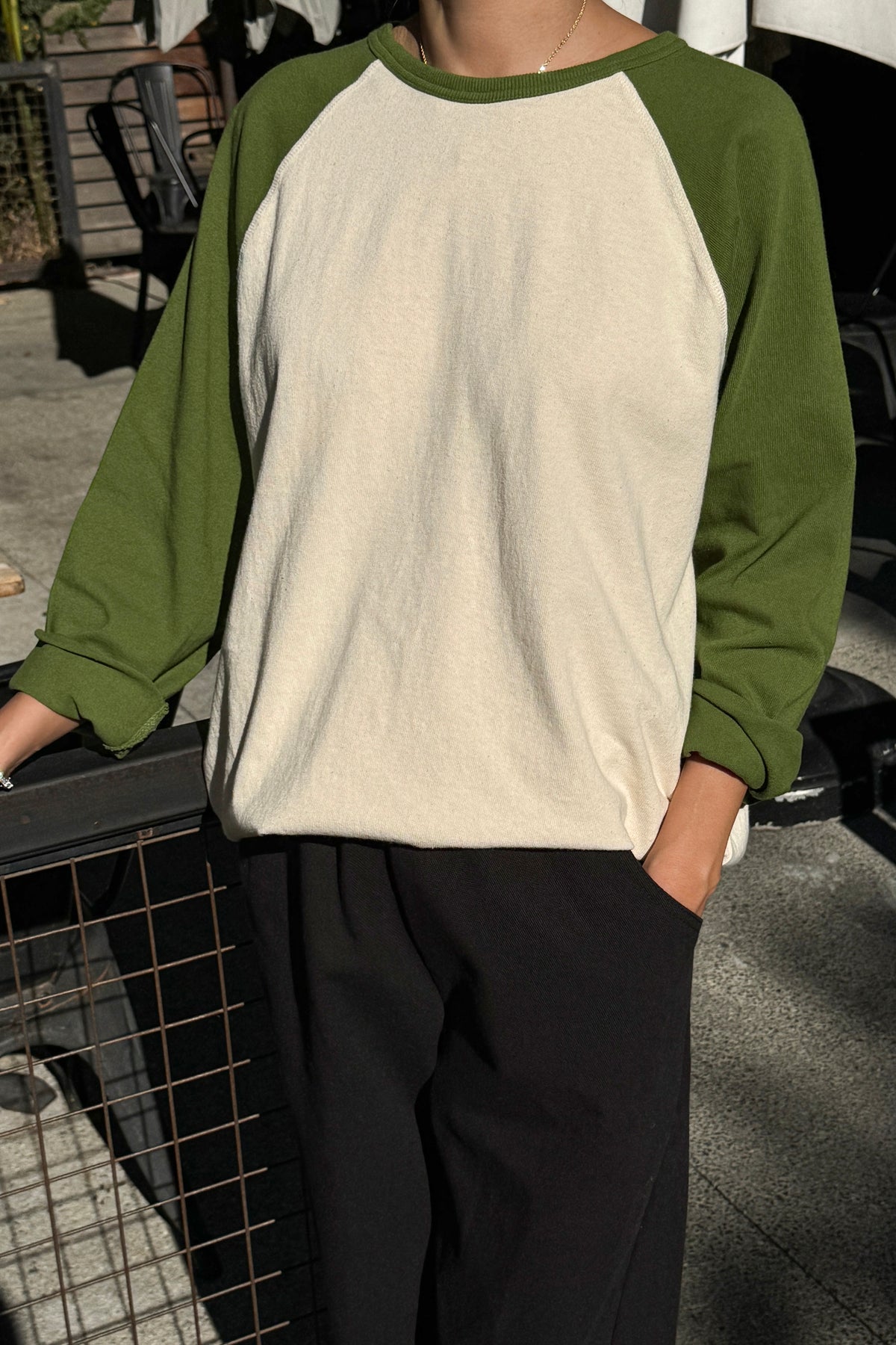 Heavy Cotton Raglan Tee - Naturel/Collard Green