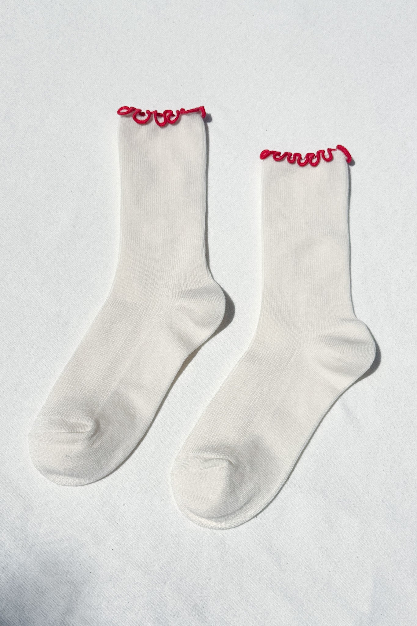 Ruffled Modal Socks - Cream / Red Edge