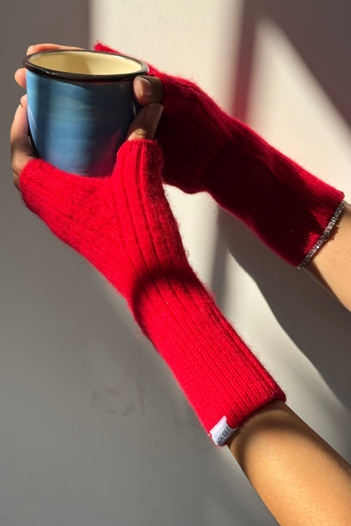 Cashmere Blend Wrist Warmer - Red