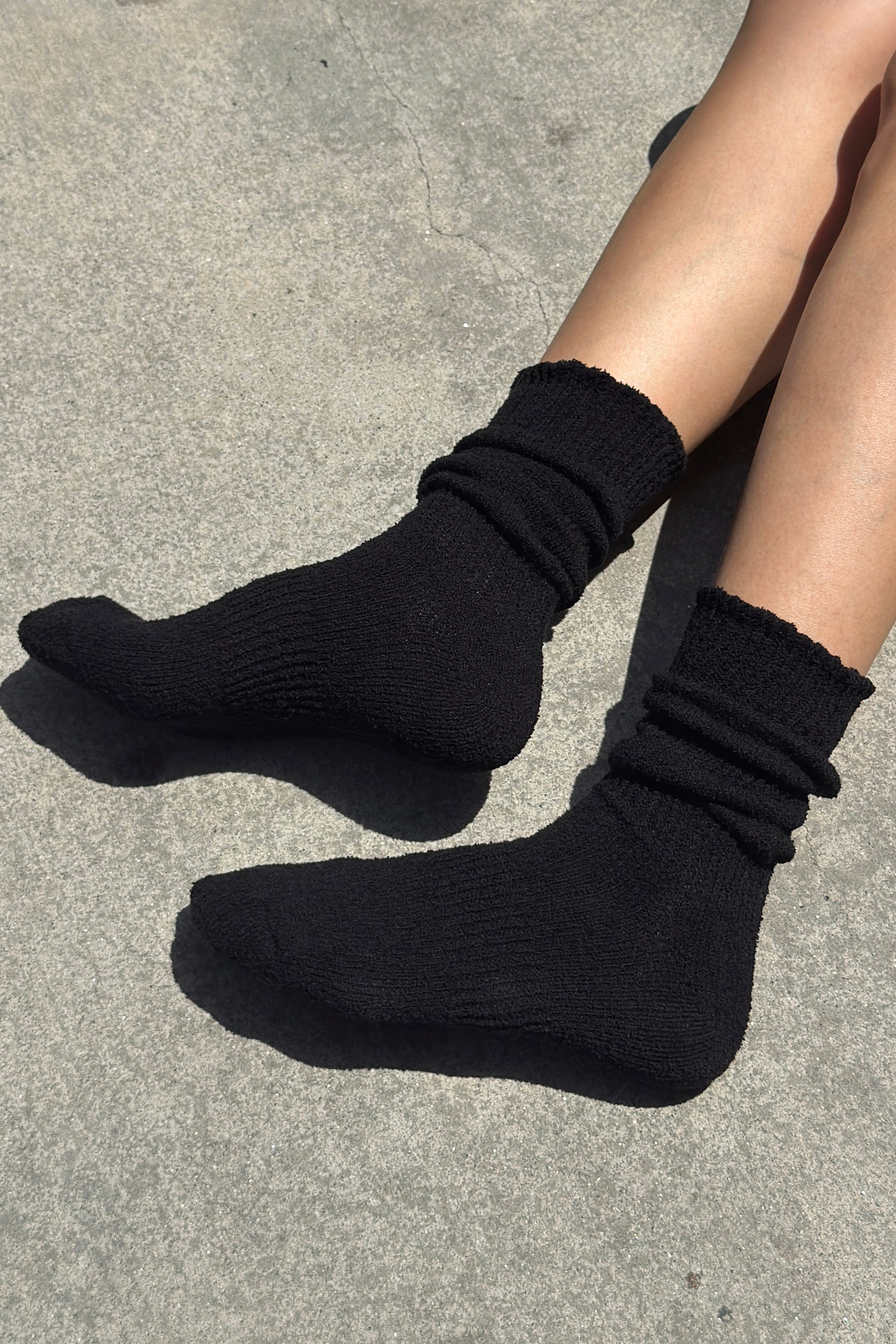 Airy Puffin Socks - Black