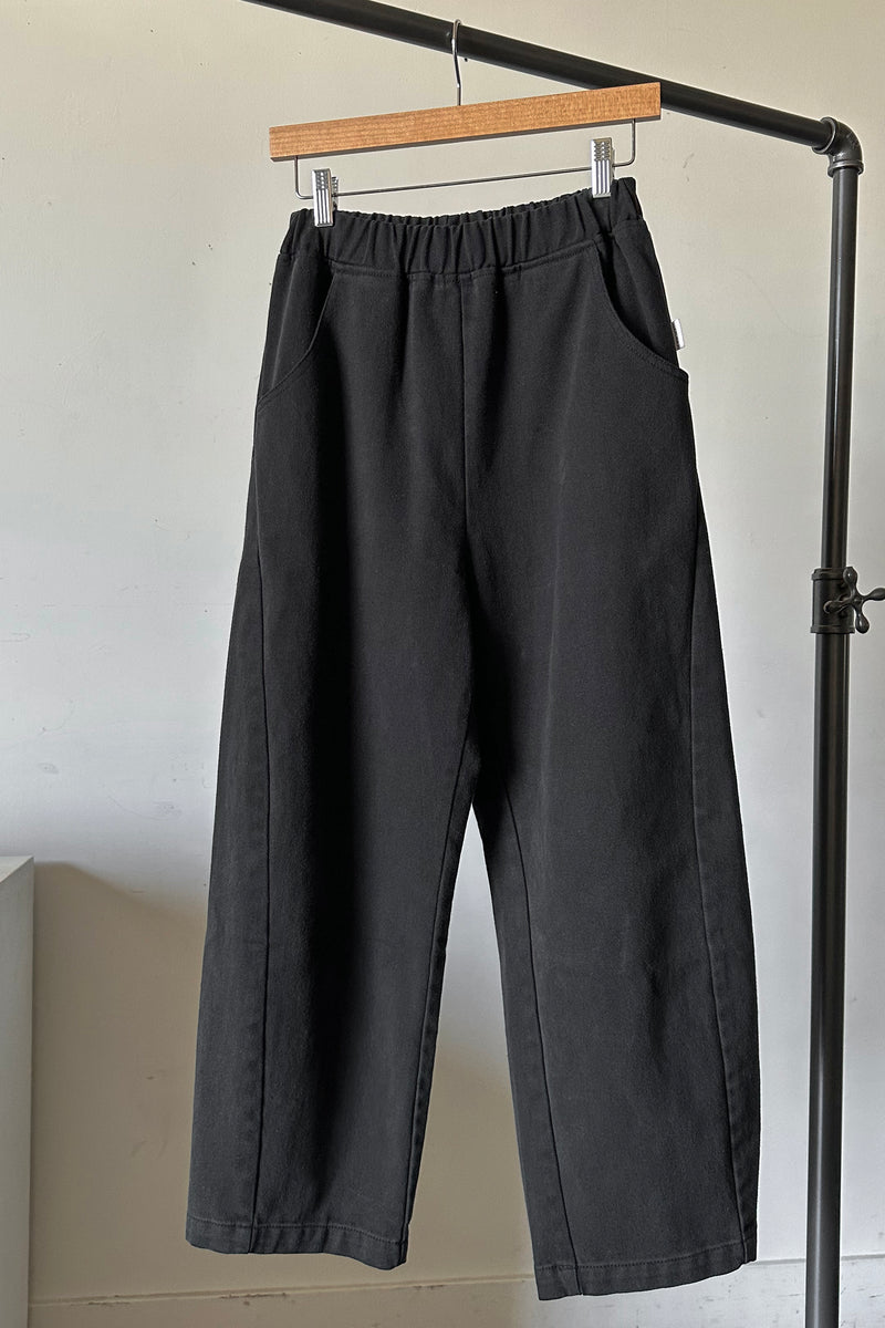 Arc Pants - Black Canvas – Le Bon Shoppe