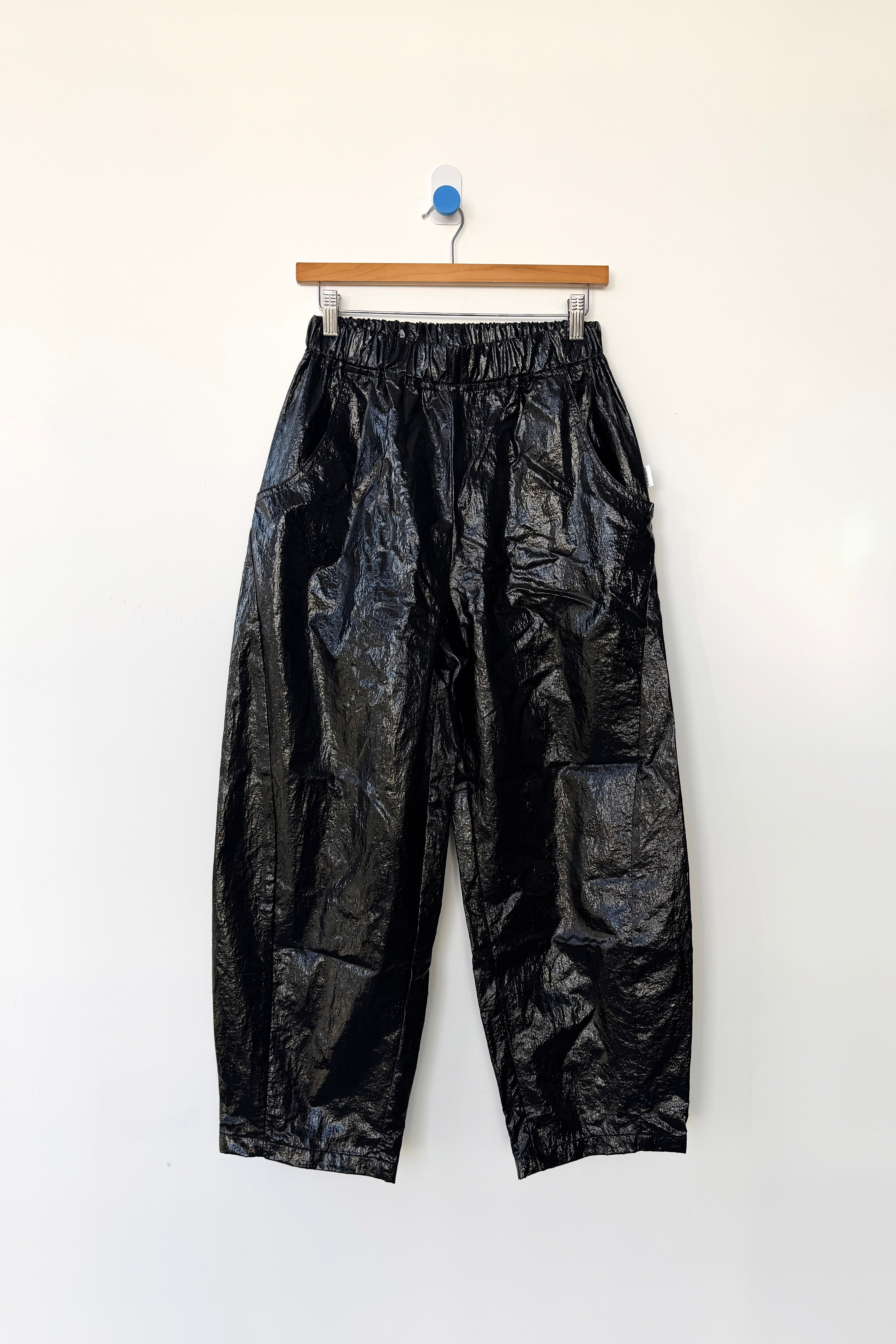 Liquid Nylon Arc Pants - Lacquer Black
