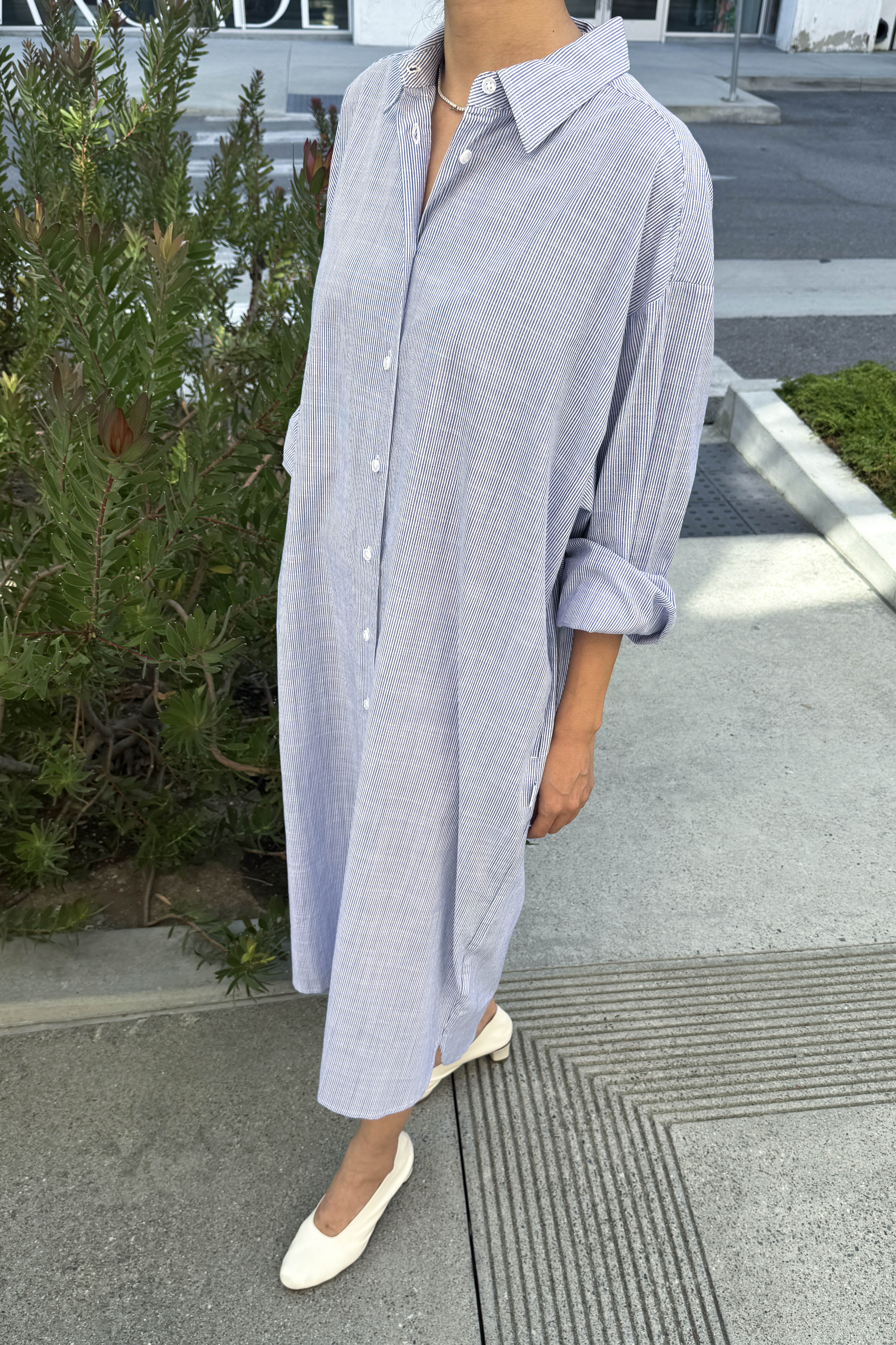 Artist Long Shirt - Blue Pinstripe