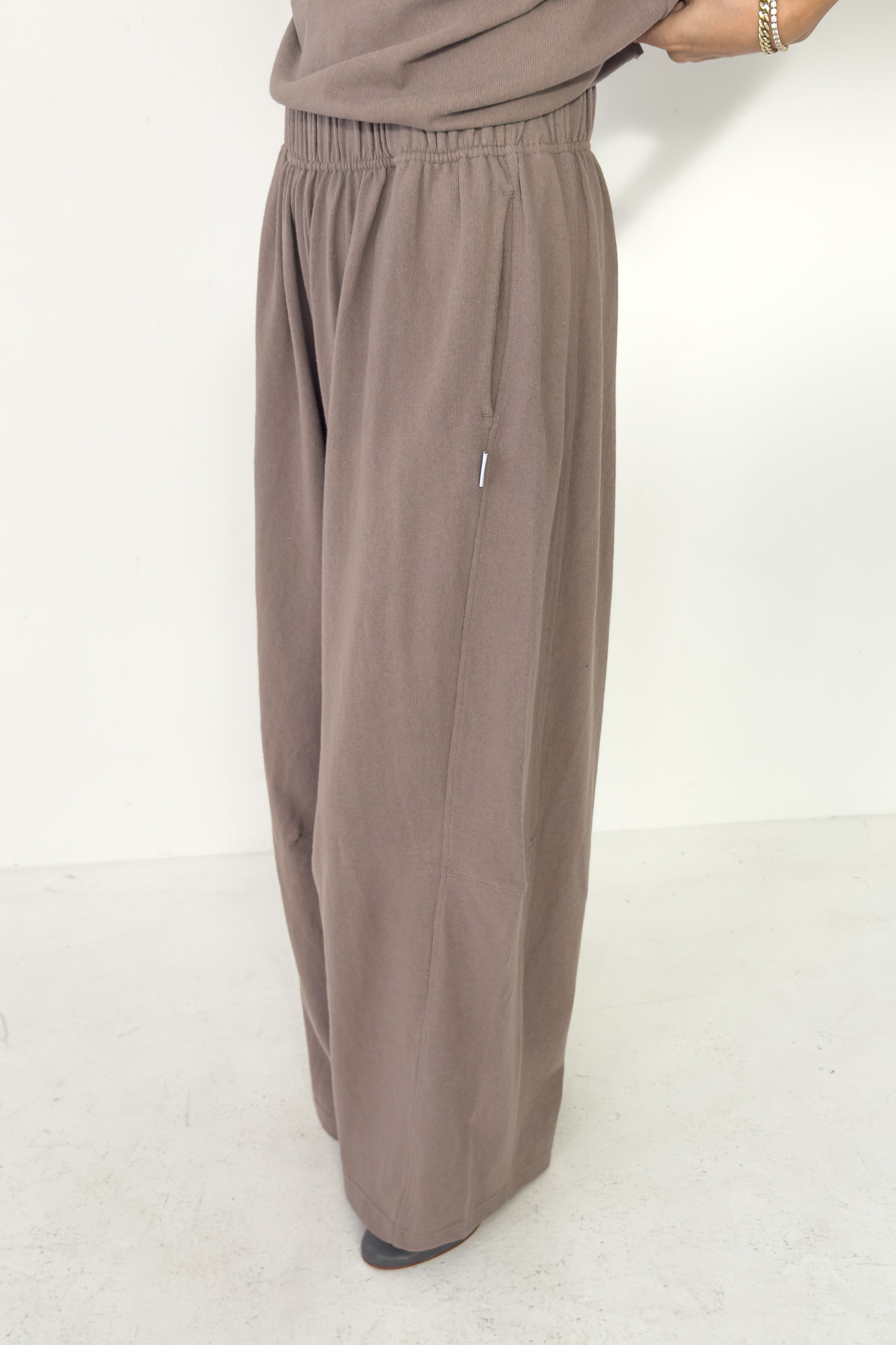 Bare Pants - Mushroom