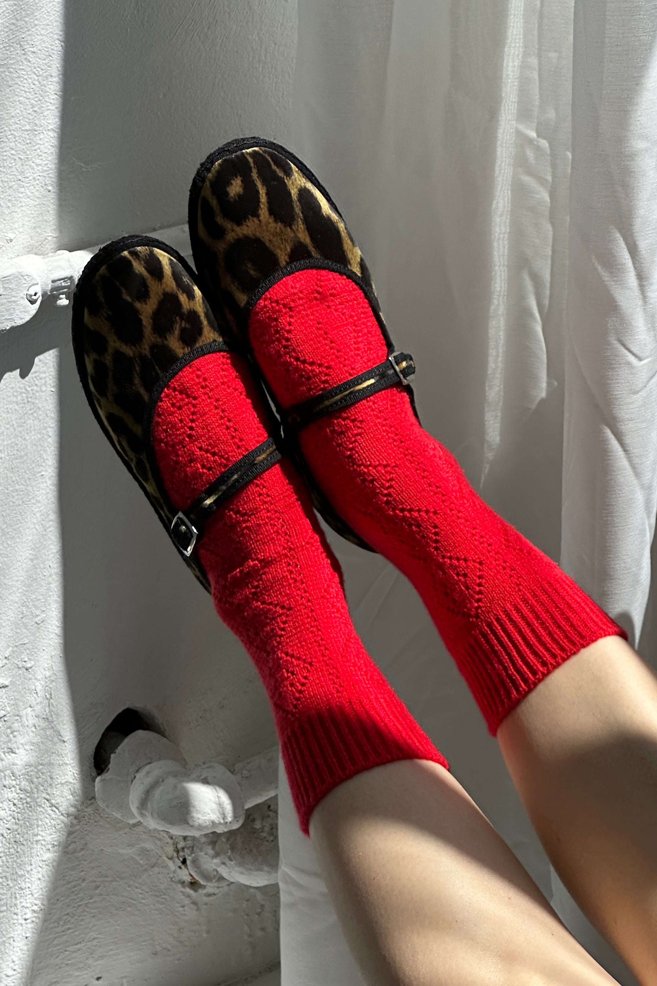 Cashmere Pointelle Socks - Red