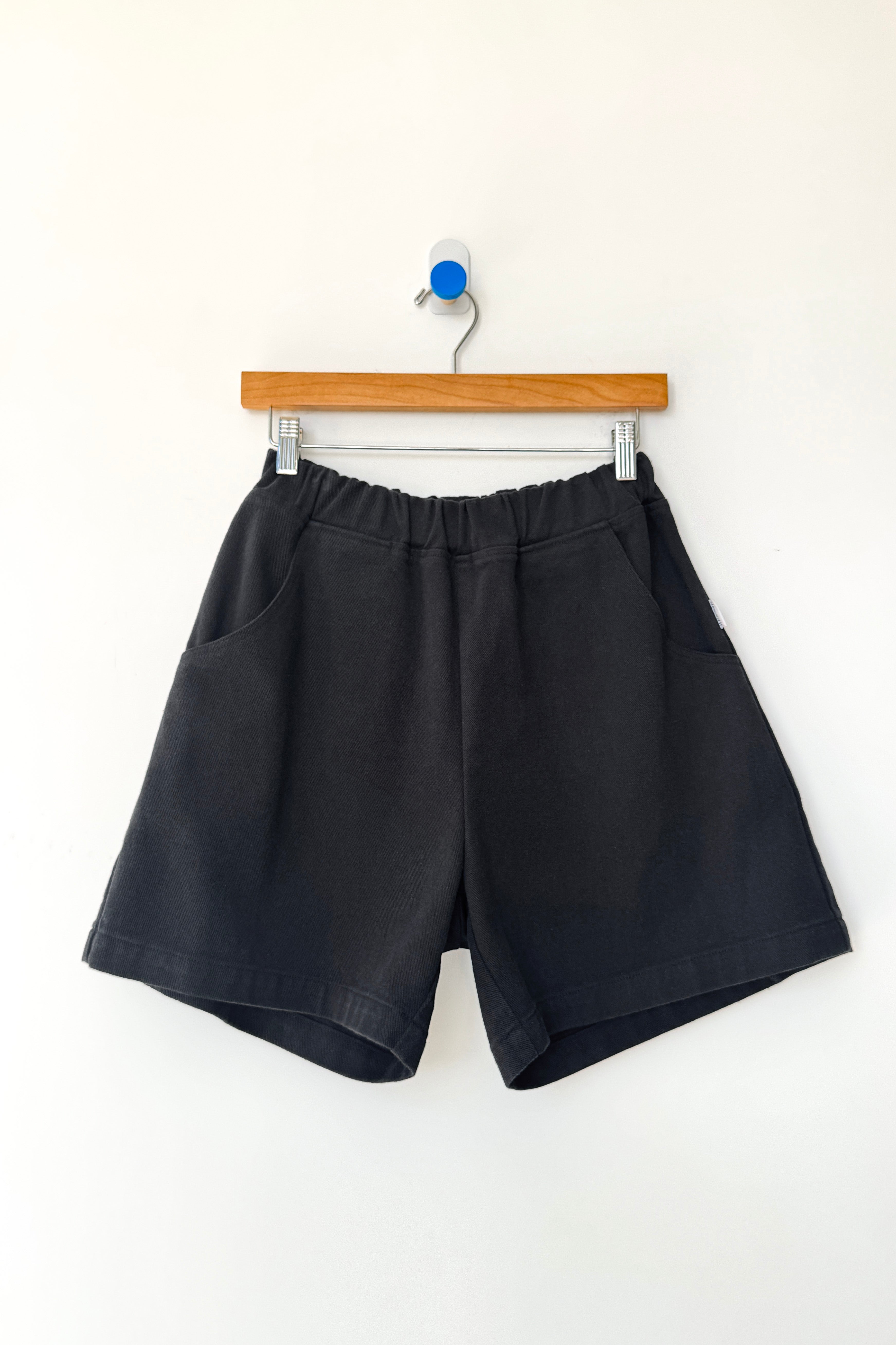 City Shorts - Black
