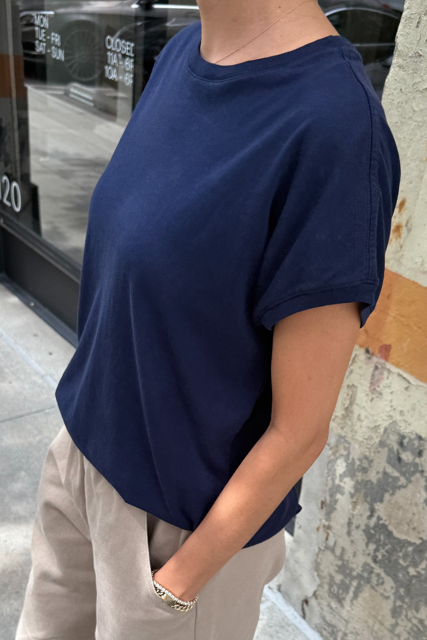 Ease Tee - Navy
