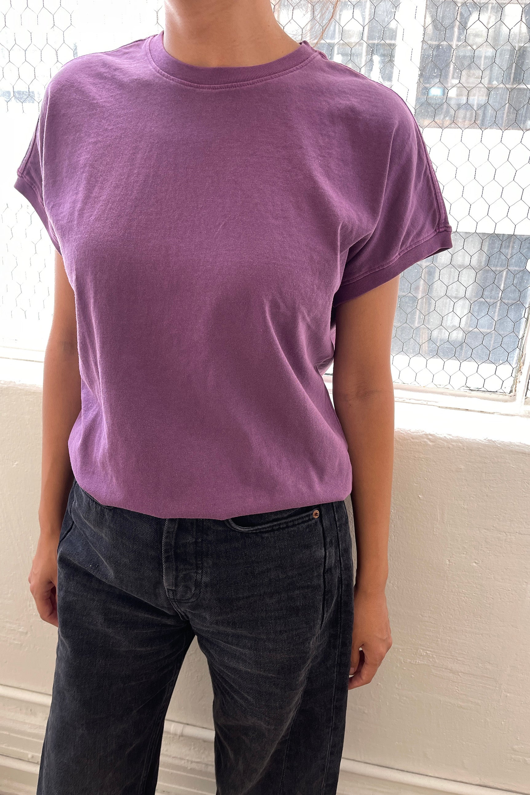 Ease Tee - Plum