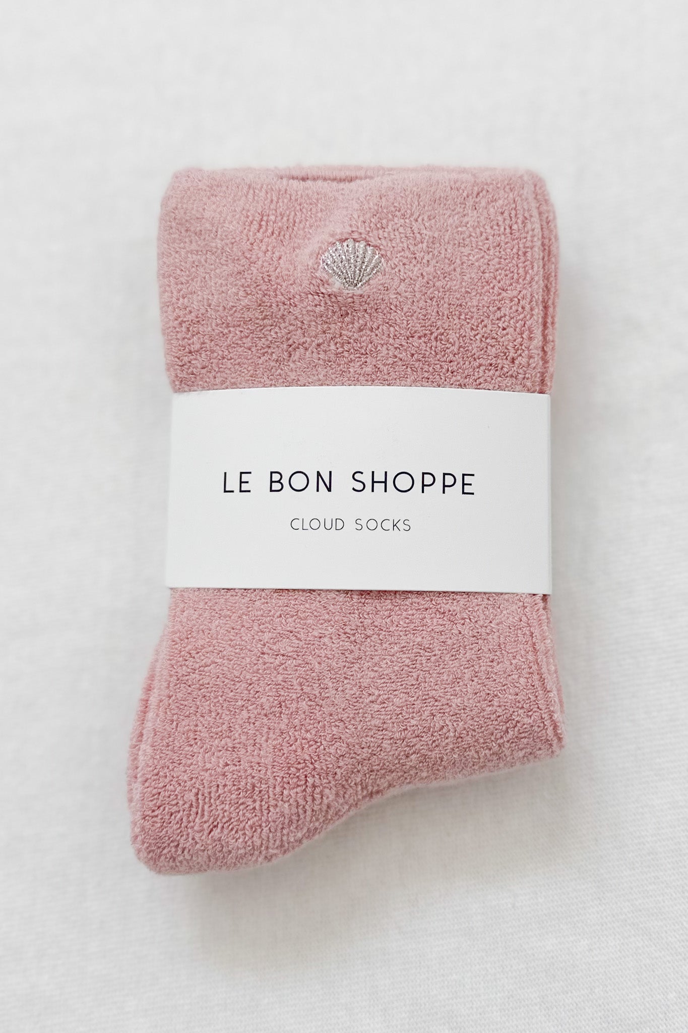 Chaussettes Nuages ​​Brodées - Rose Rosé + Coquillage Argenté