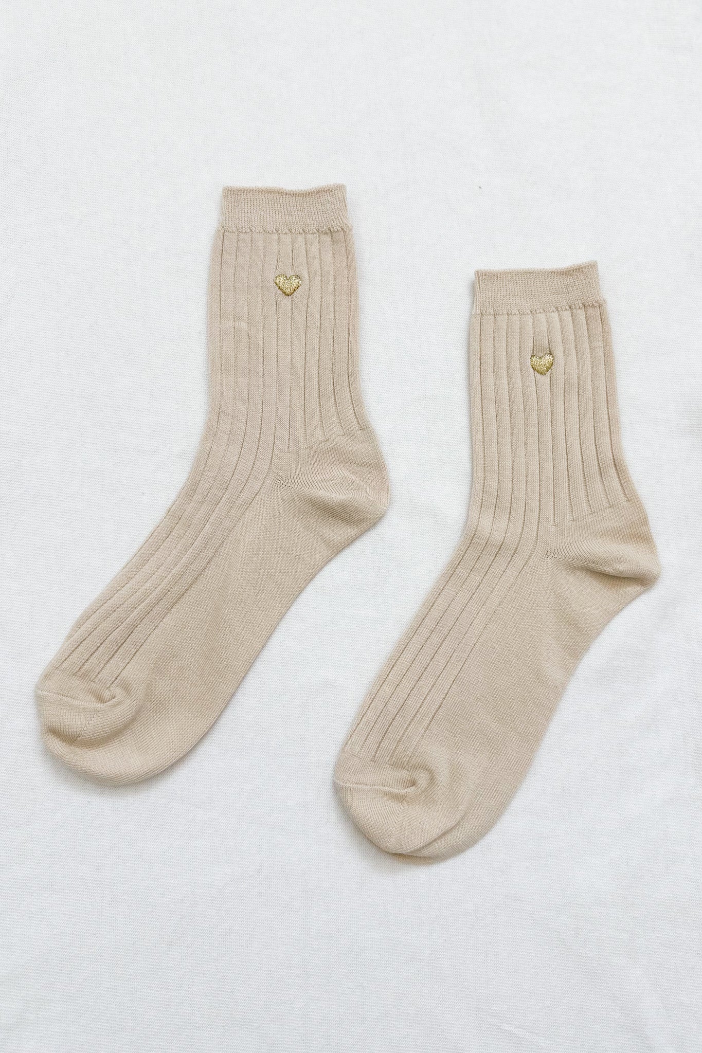 Embroidered Her Socks (MC cotton) - Porcelain + Gold Heart