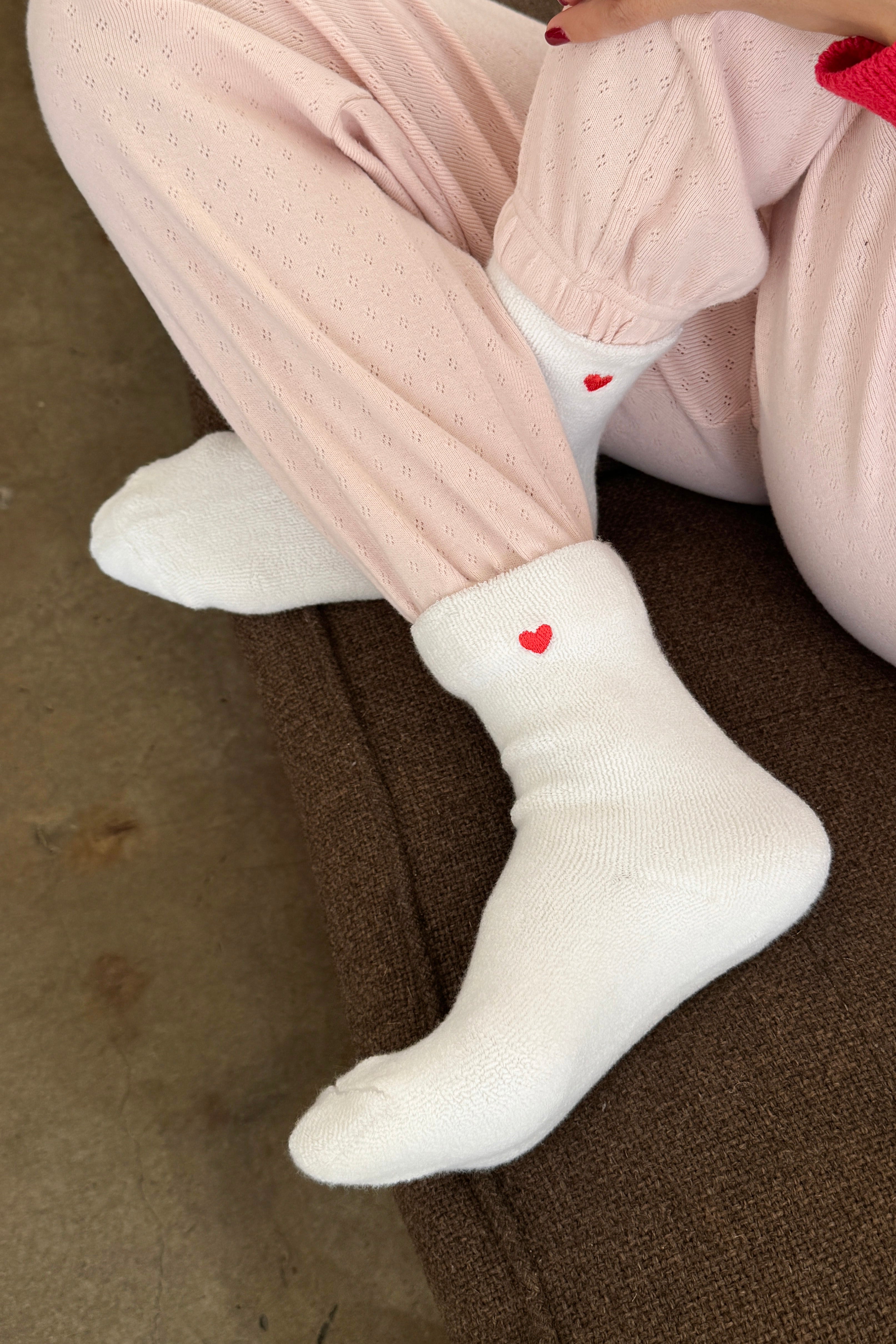 Embroidered Cloud Socks - White + Heart