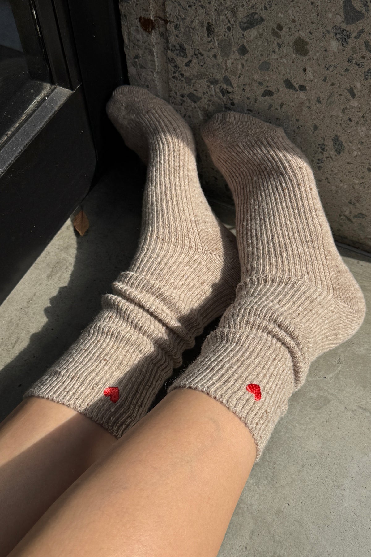 Embroidered Snow Socks - TAN + HEART