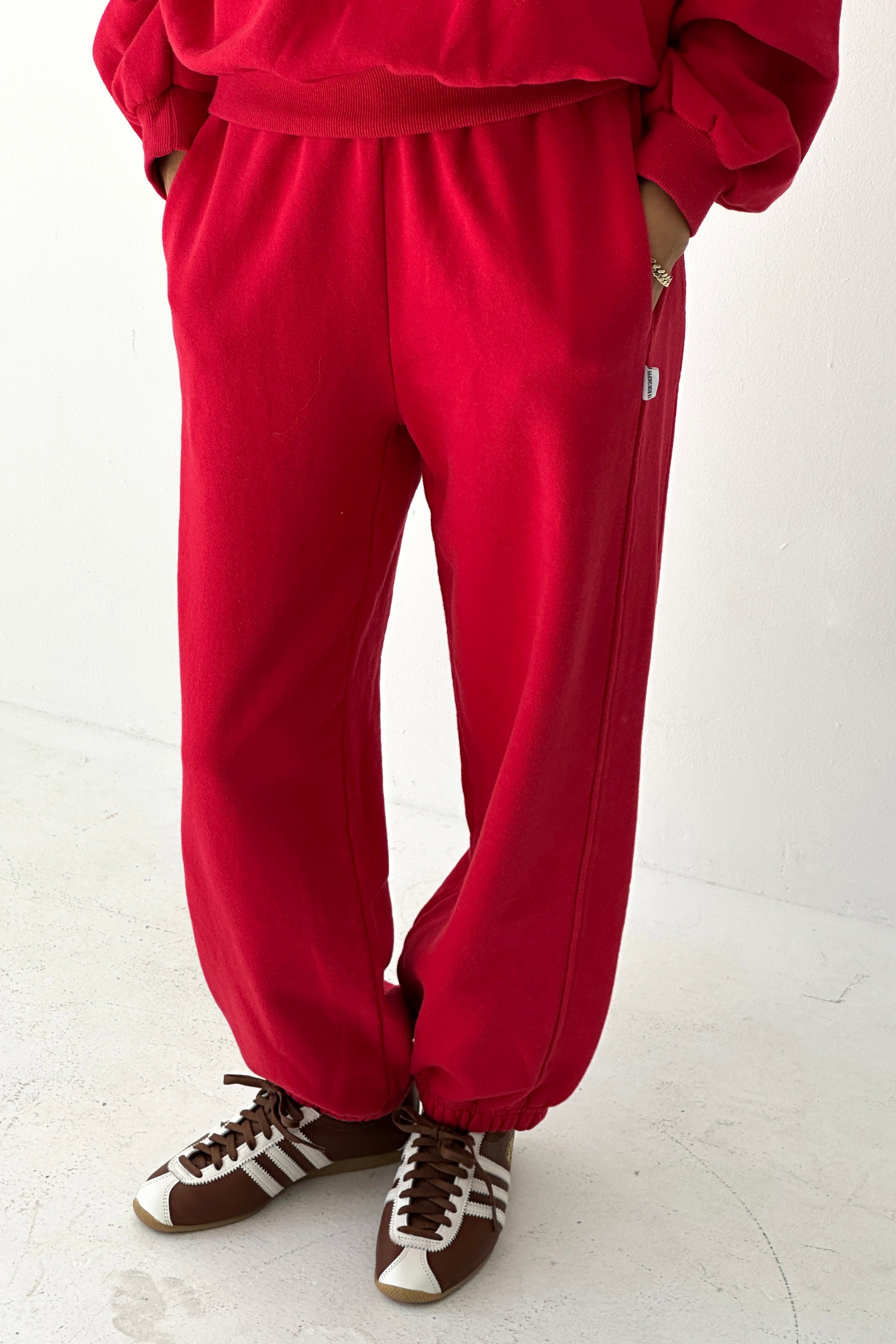 French Terry Balloon Pants - Red Tulip