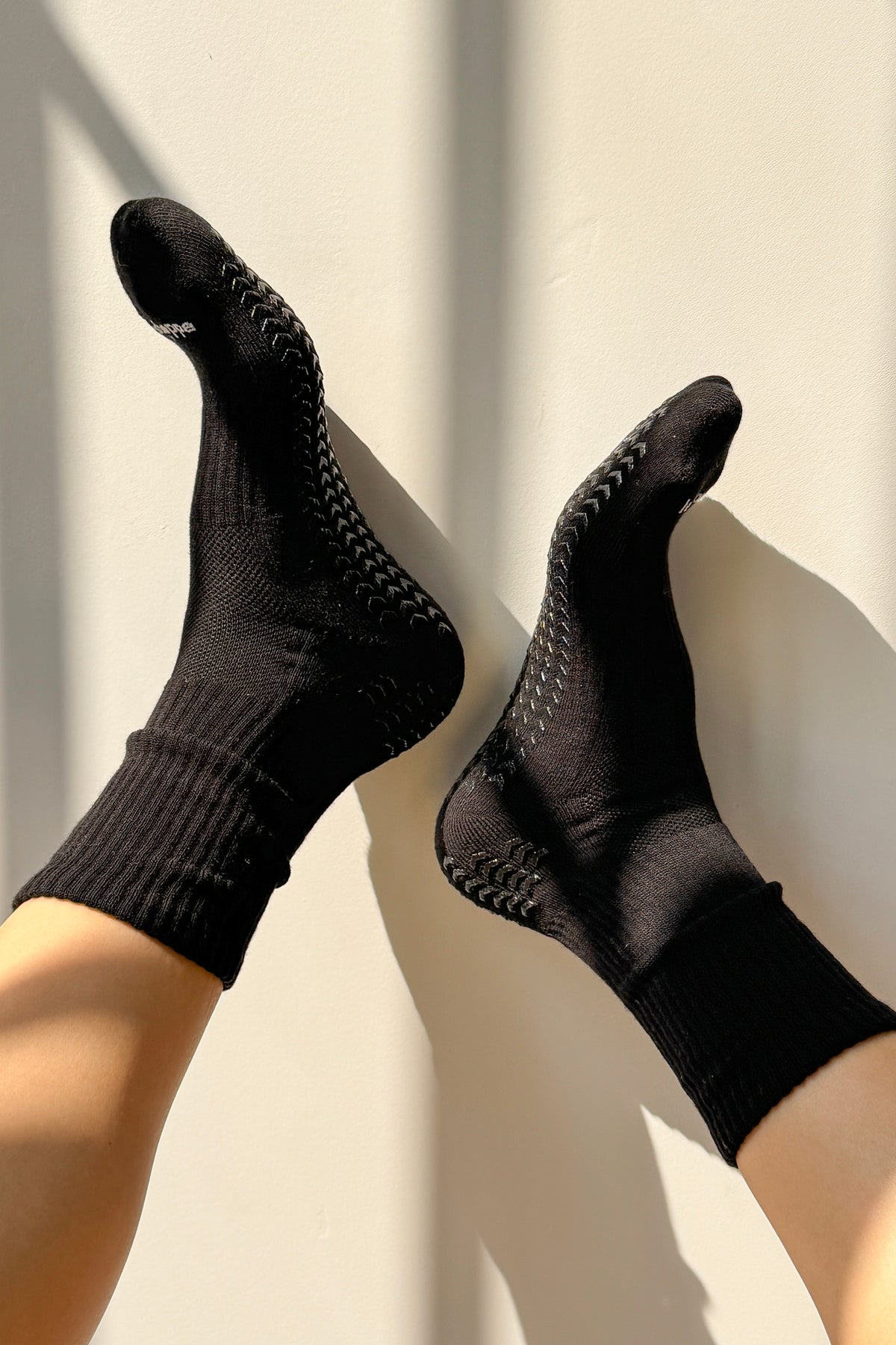 Grip Gym Socks - Black + Black