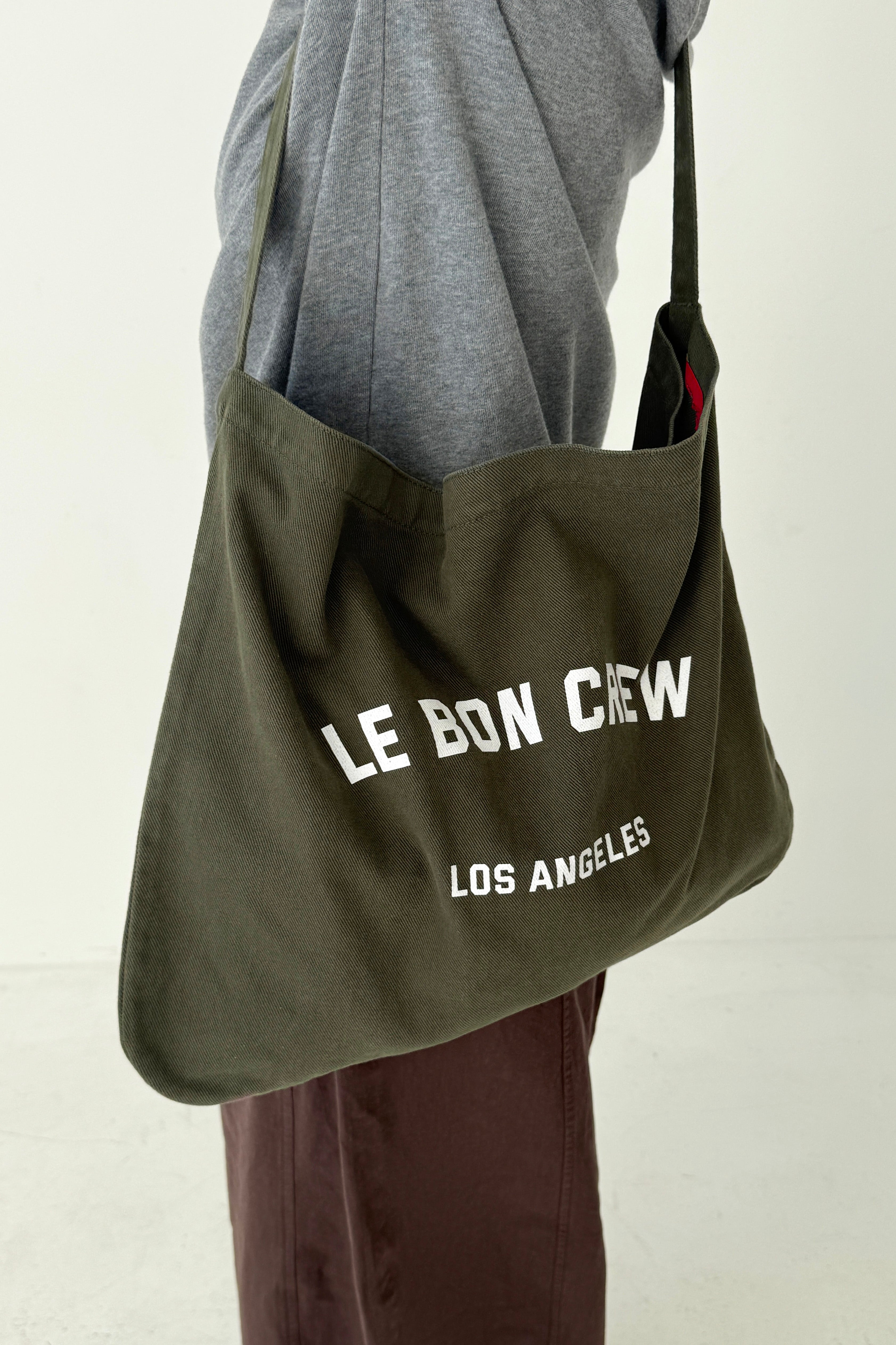 Le Bon Crew Happy Carry Bag - Olive / Le Bon Crew