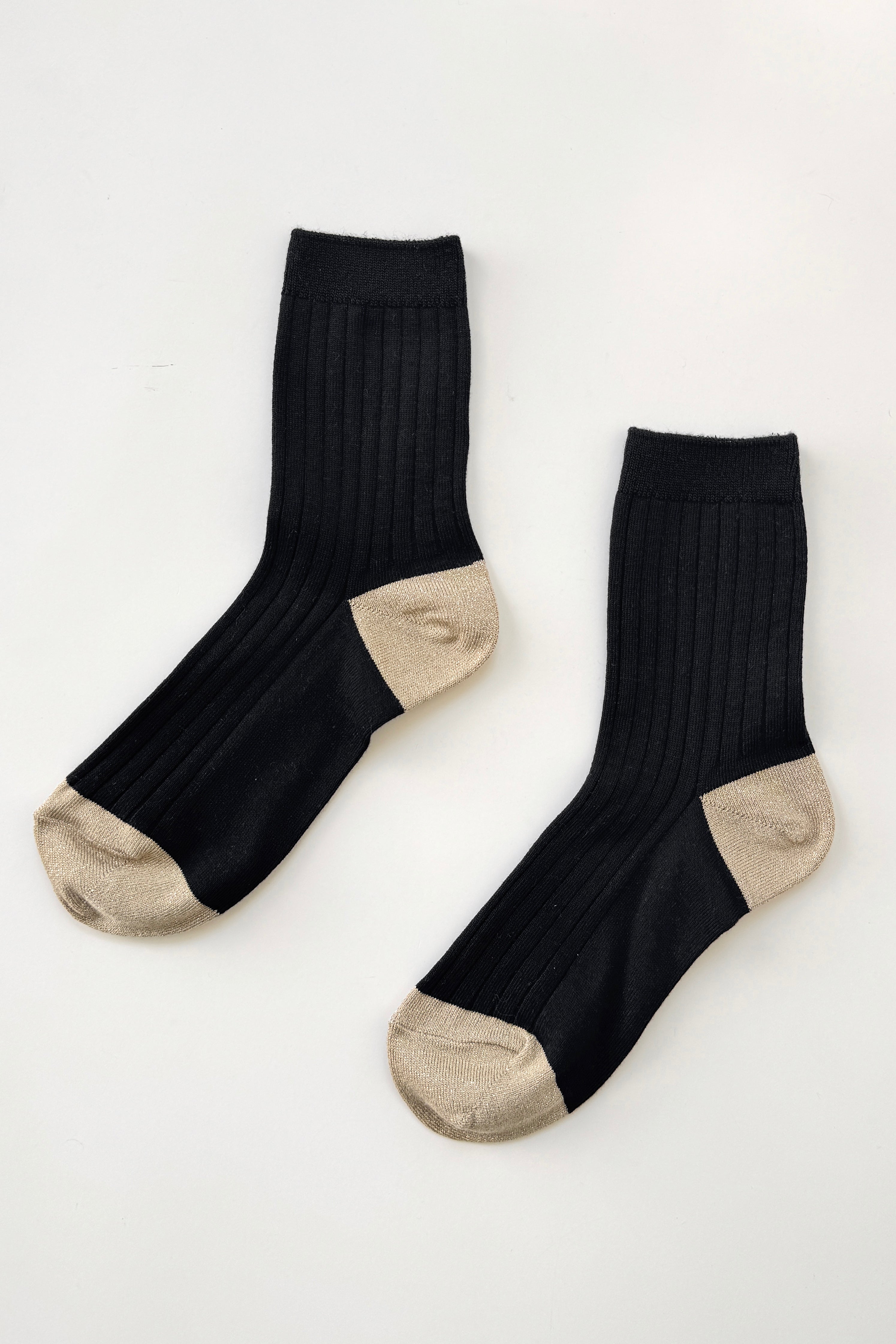 Her Glow Socks - Black / Gold