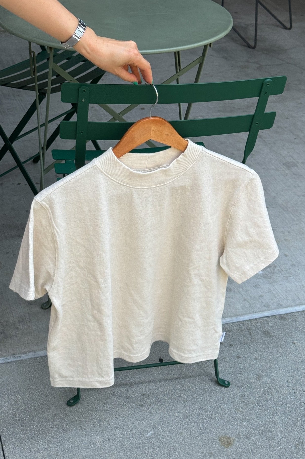 Sunset Mock Neck Tee - Naturel