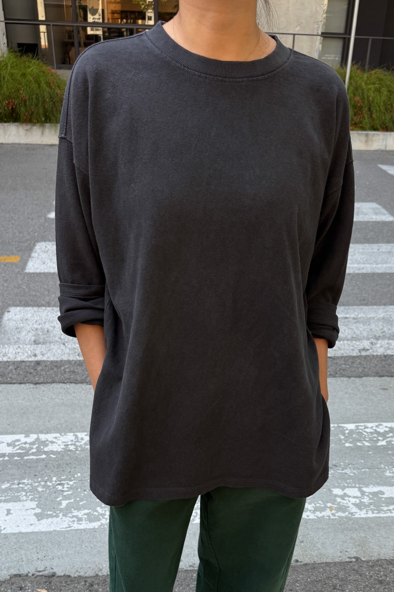 Sunday Tee - Almost Black