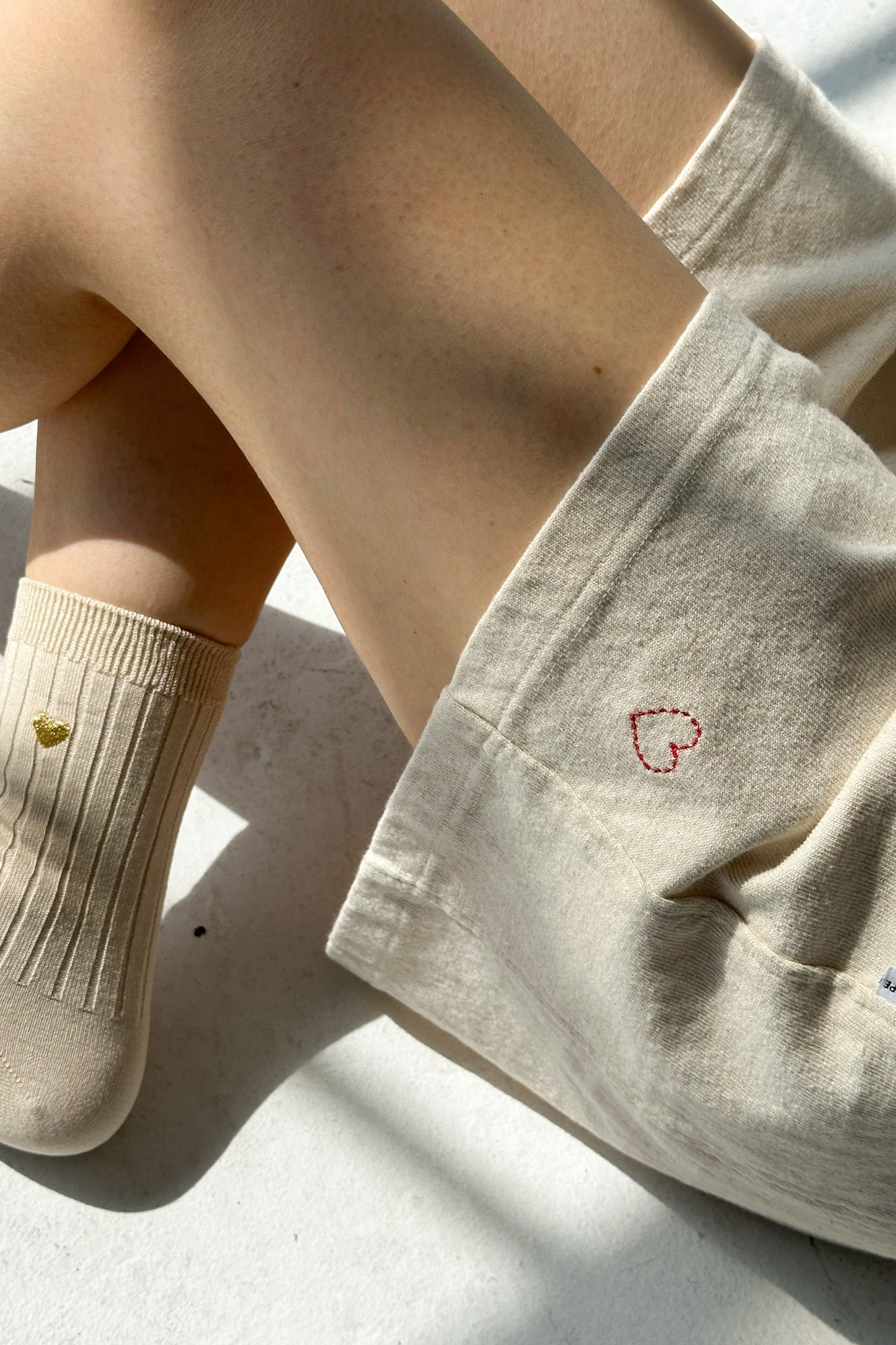 Embroidered Flared Basketball Shorts - Naturel + Heart