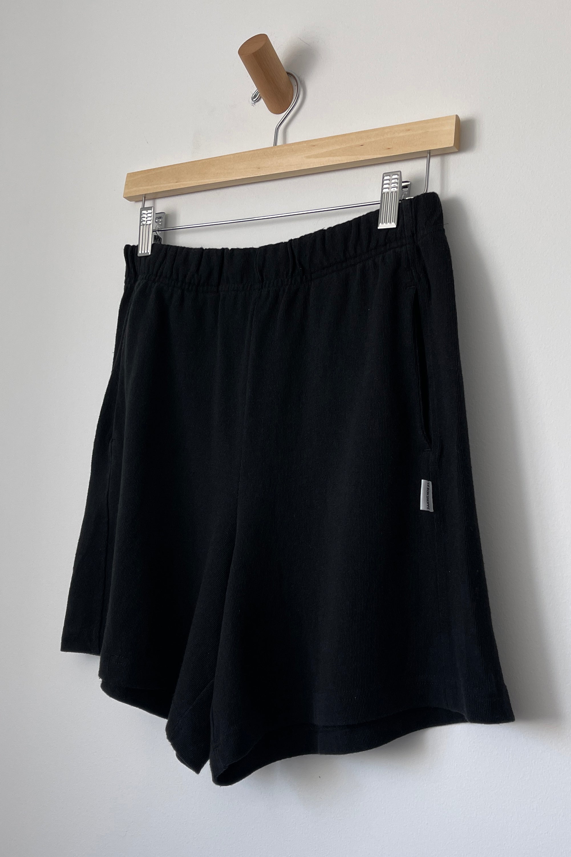 Flared Basketball Shorts - Black