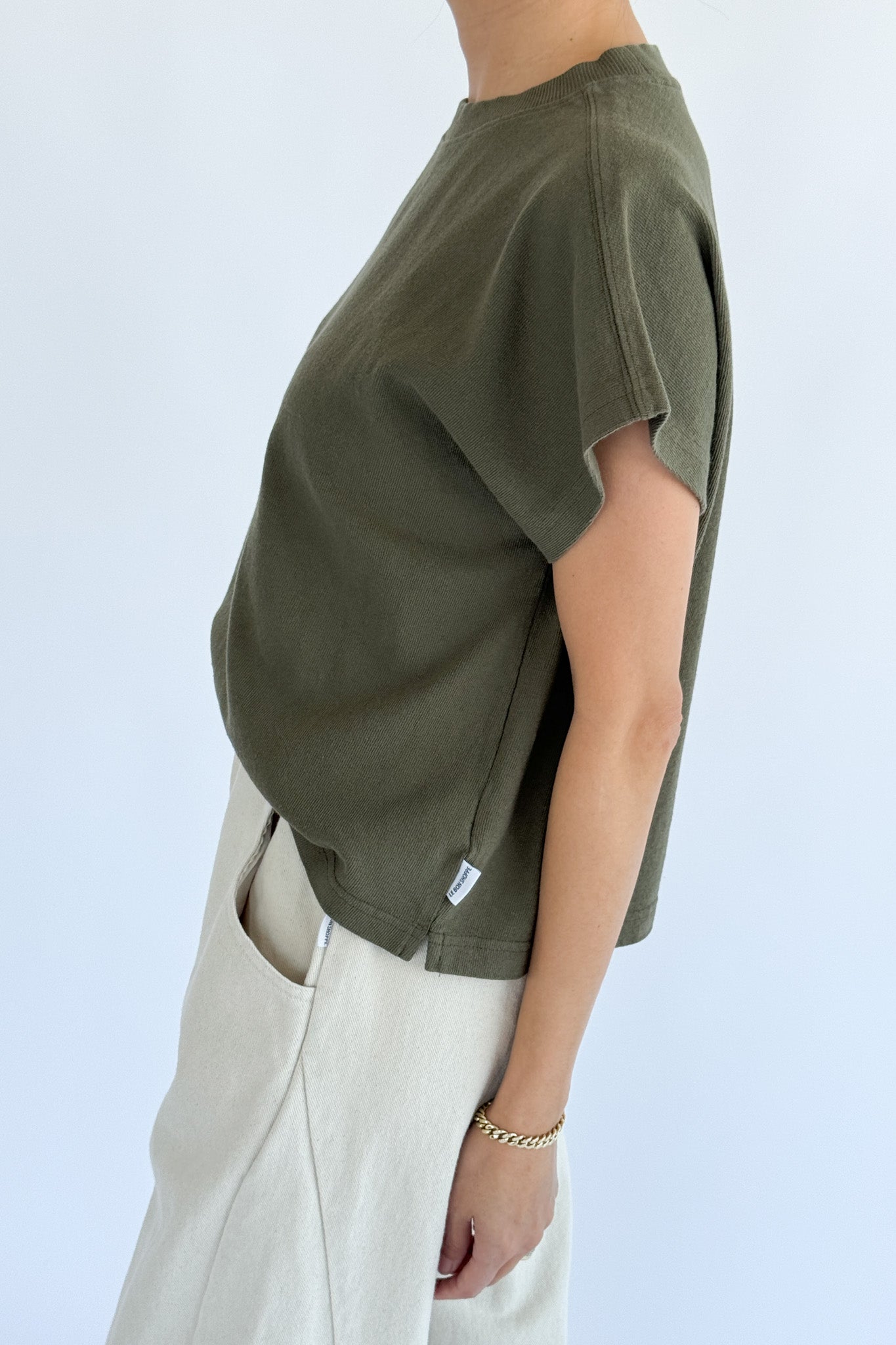 Camiseta Jeanne - Verde Oliva