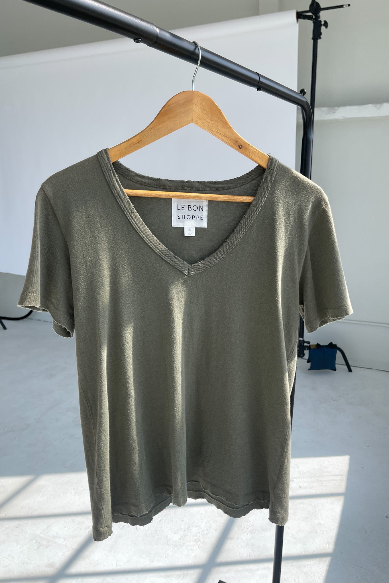 T-shirt La Vie vintage (fabriqué avec du coton biologique) - Vert olive