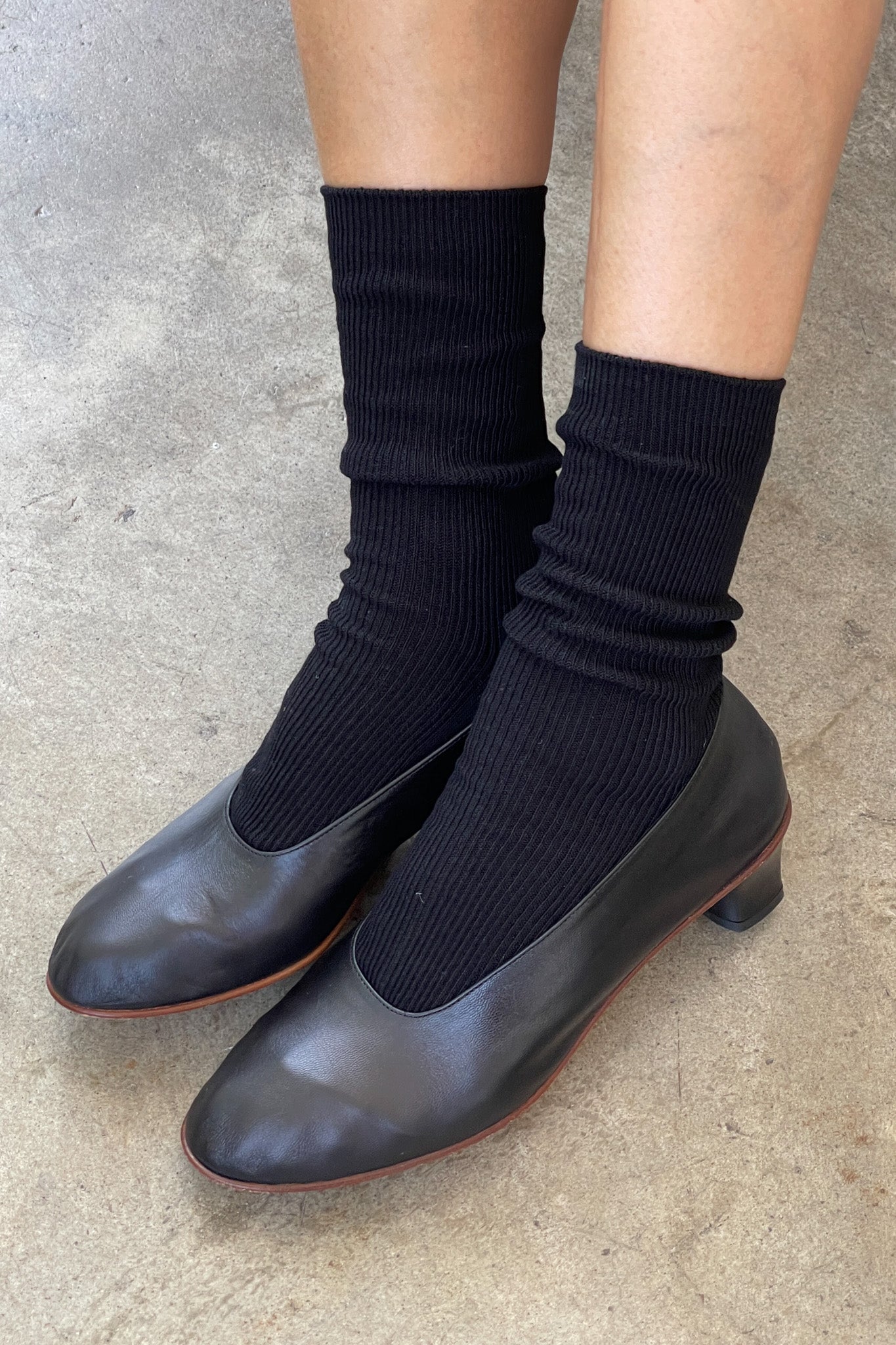 Crisp Step Socks- BLACK