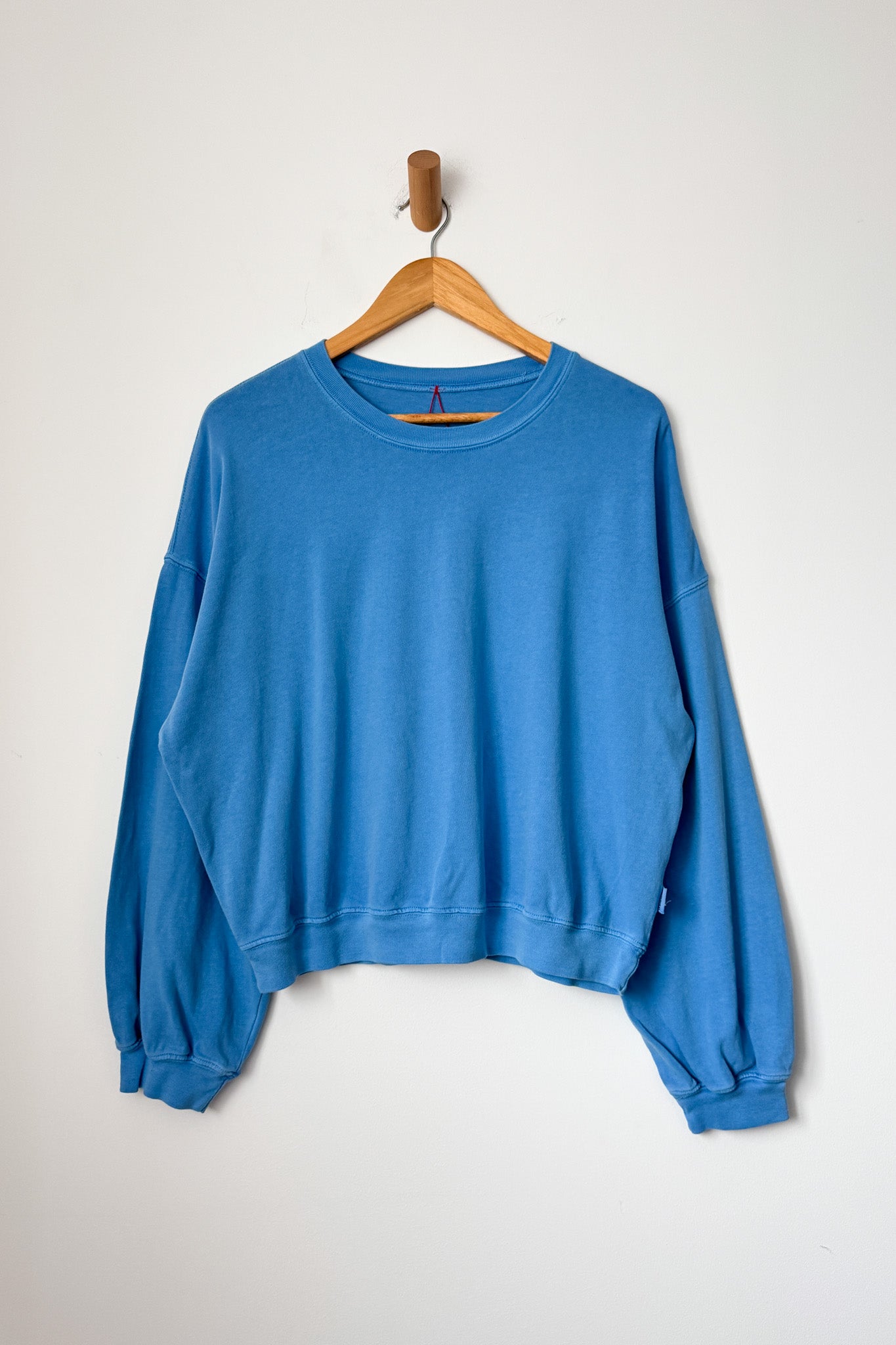 Cali Jersey Sweatshirt in Yacht Blue Cali Jersey Sweatshirt in Yacht Blue