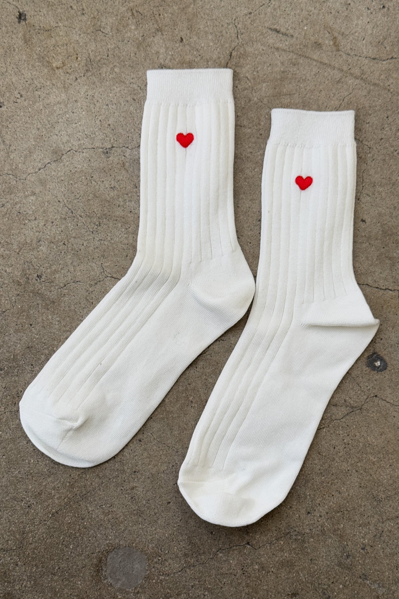 Embroidered Her Socks (MC cotton) - CLASSIC WHITE + HEART