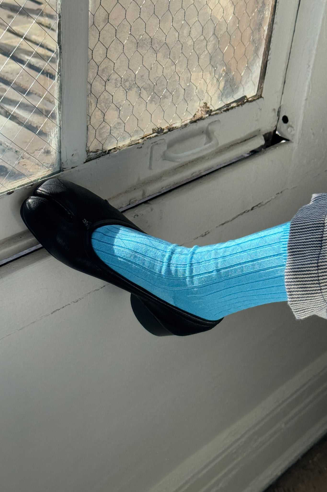 FLOOF Women's For The Frill 2.0 Sock in Light Blue – heel boy FLOOF Women's For The Frill 2.0 Sock in Light Blue – heel boy