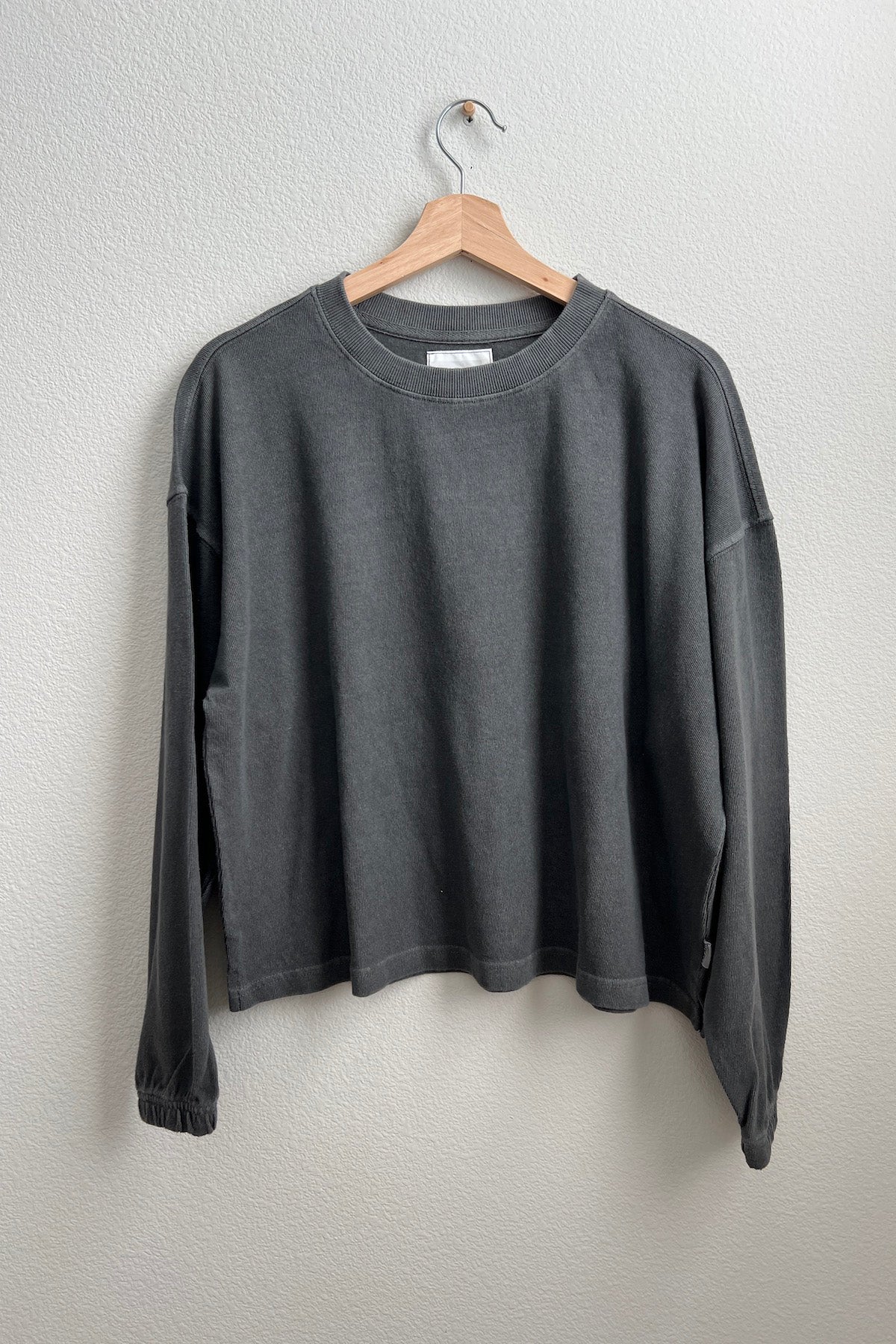 Naturelle Tee - Coal