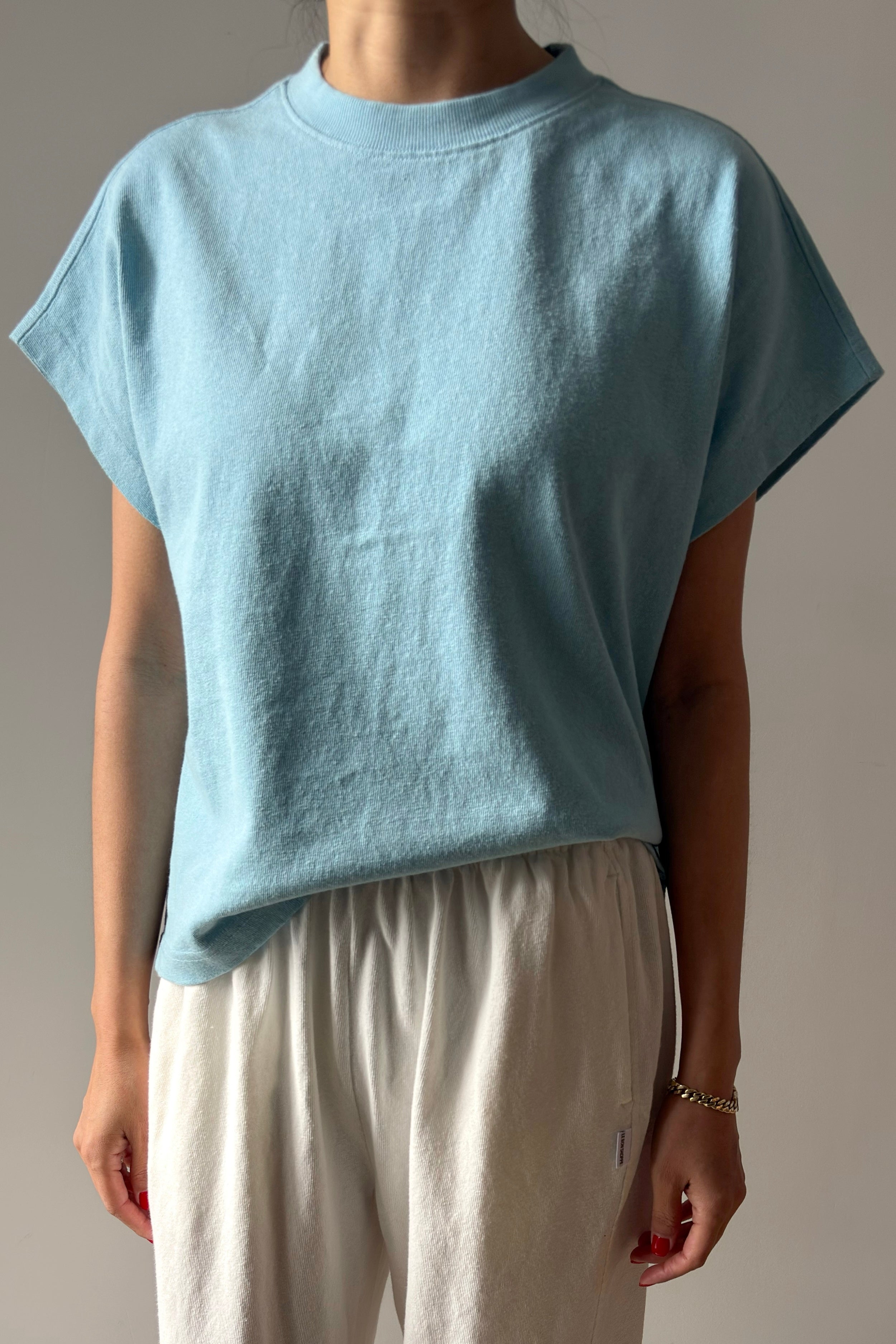 Jeanne Tee - Sky Blue
