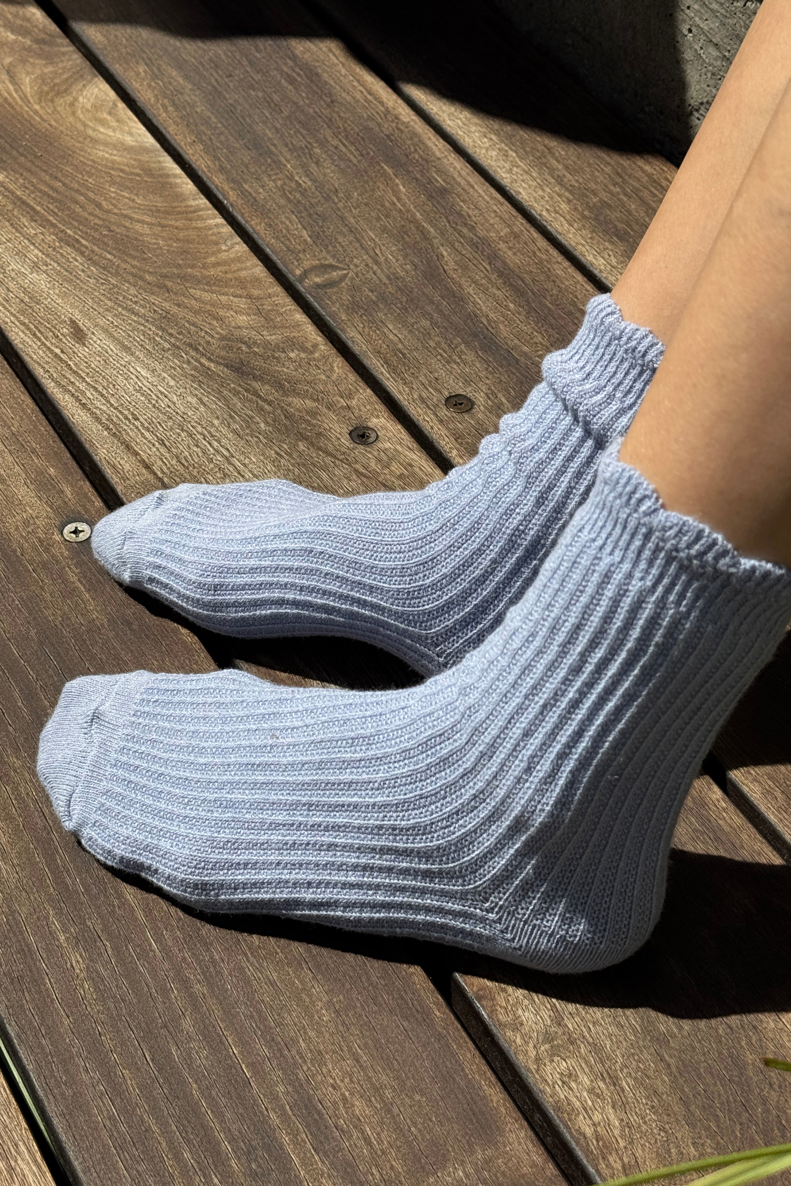 Linen Scallop Socks - Pale Blue